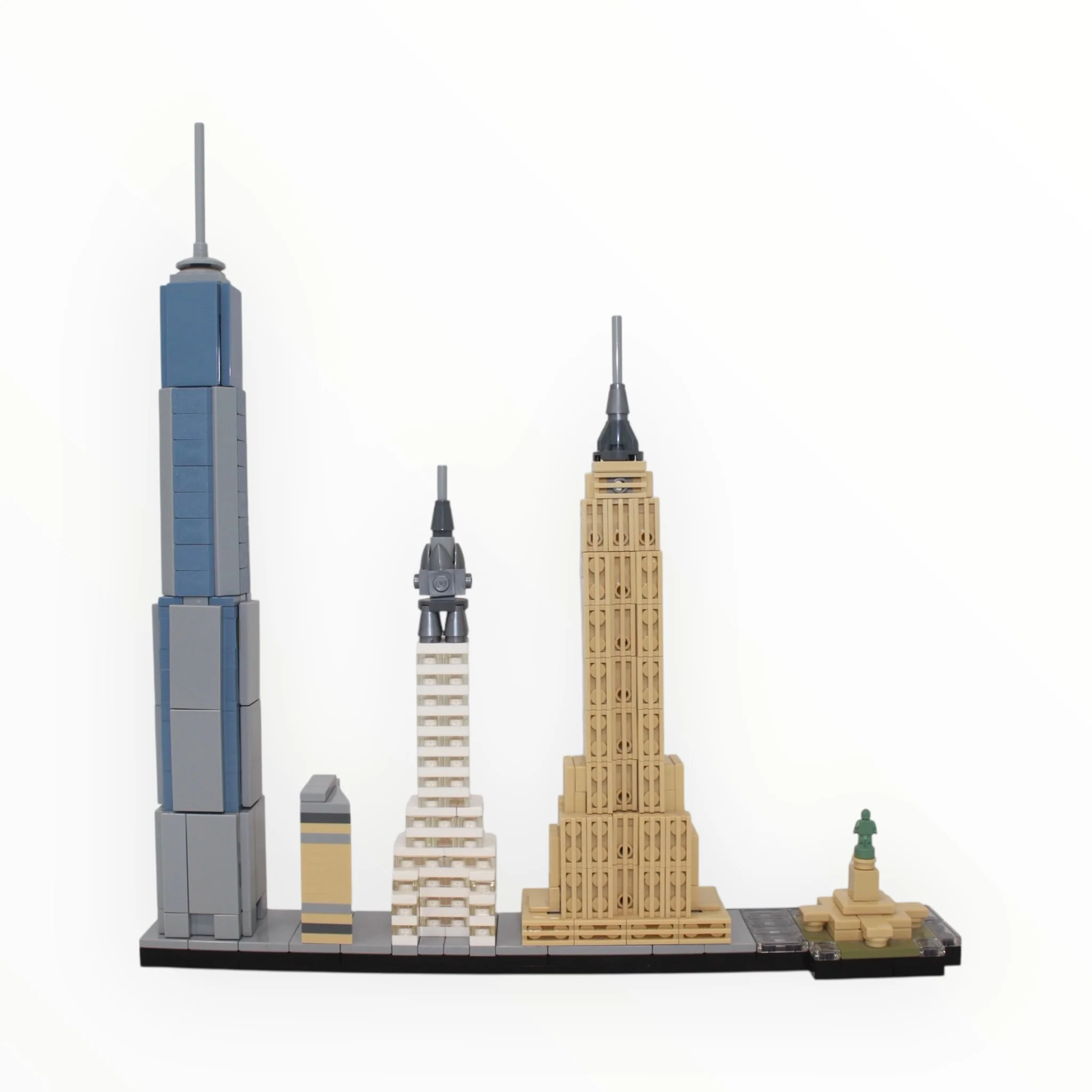 Used Set 21028 Architecture New York City - Image 2