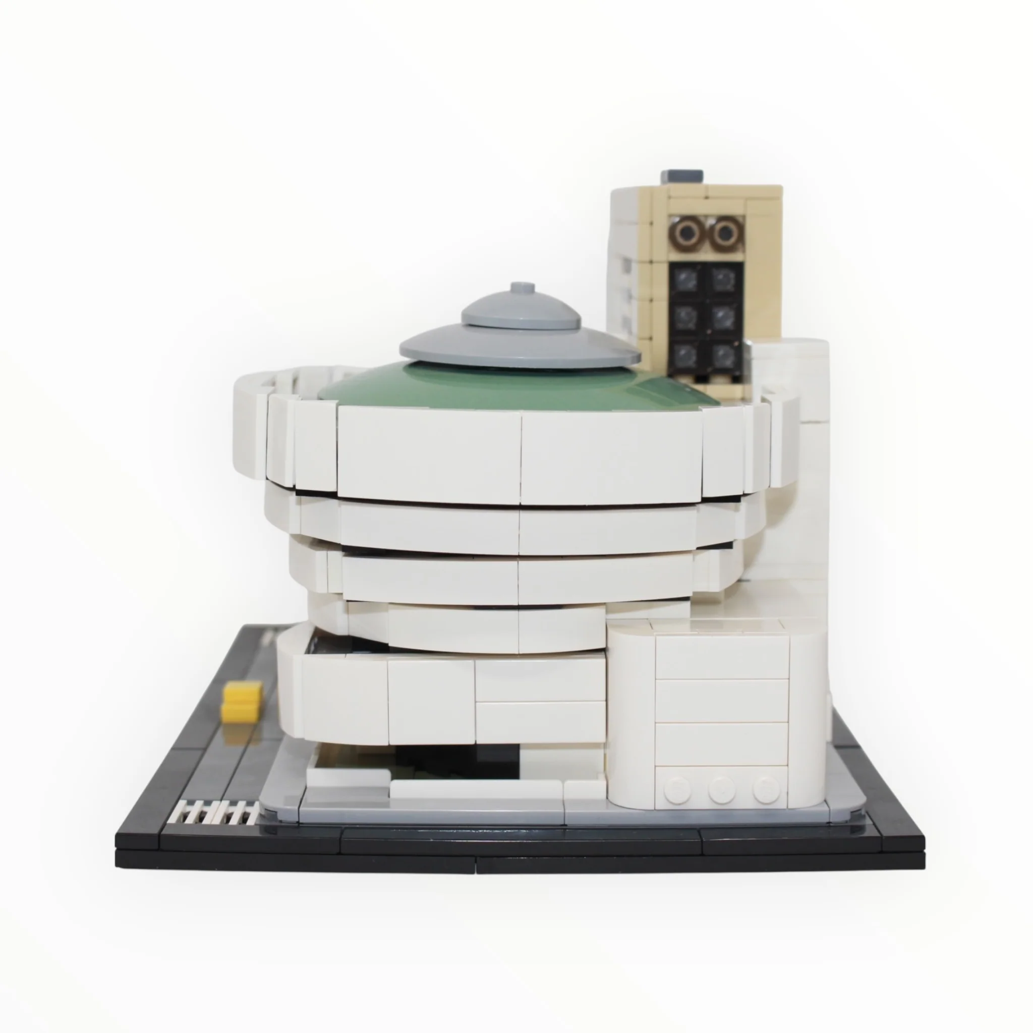 Used Set 21035 Architecture Solomon R. Guggenheim Museum - Image 2