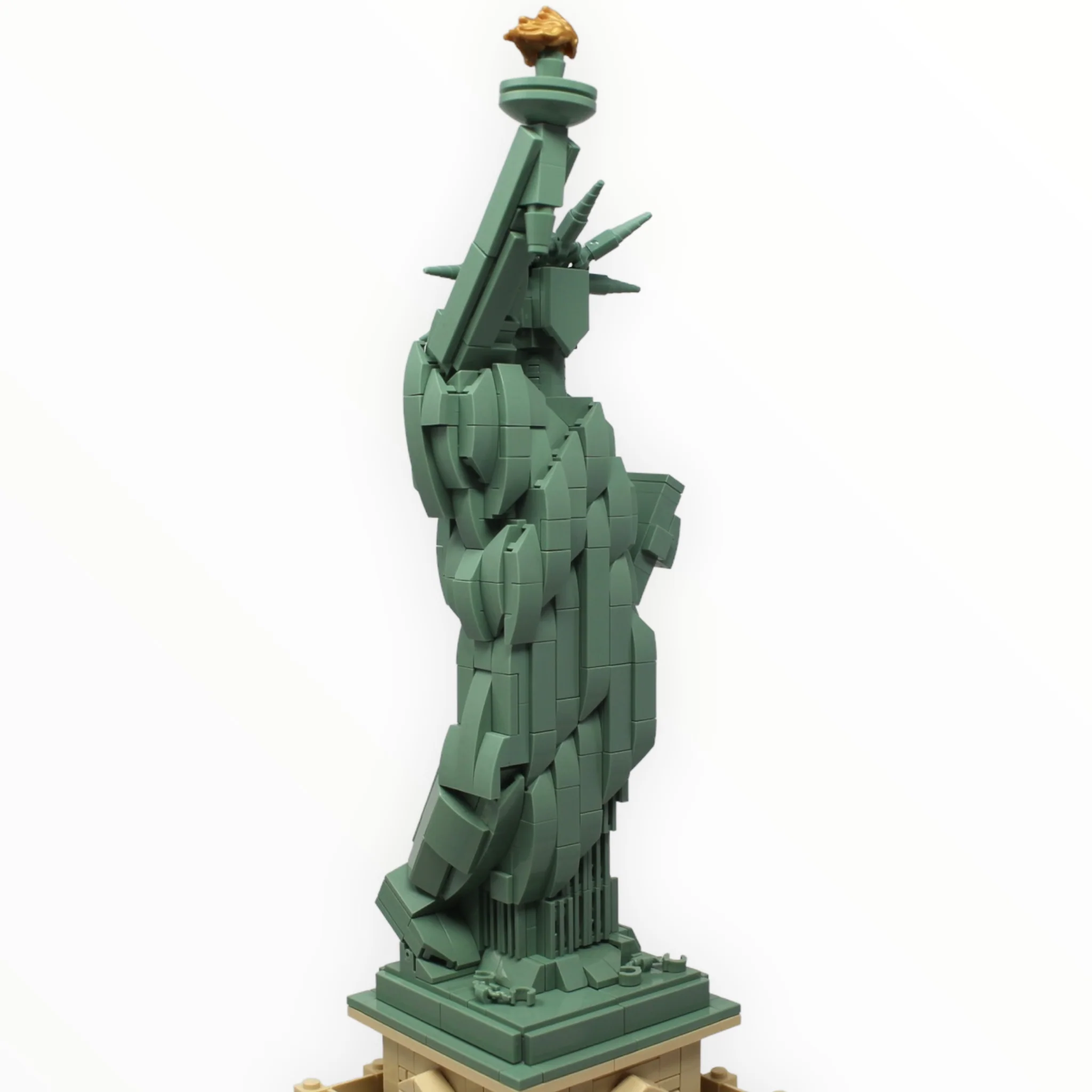 Used Set 21042 Architecture Statue of Liberty - Image 2