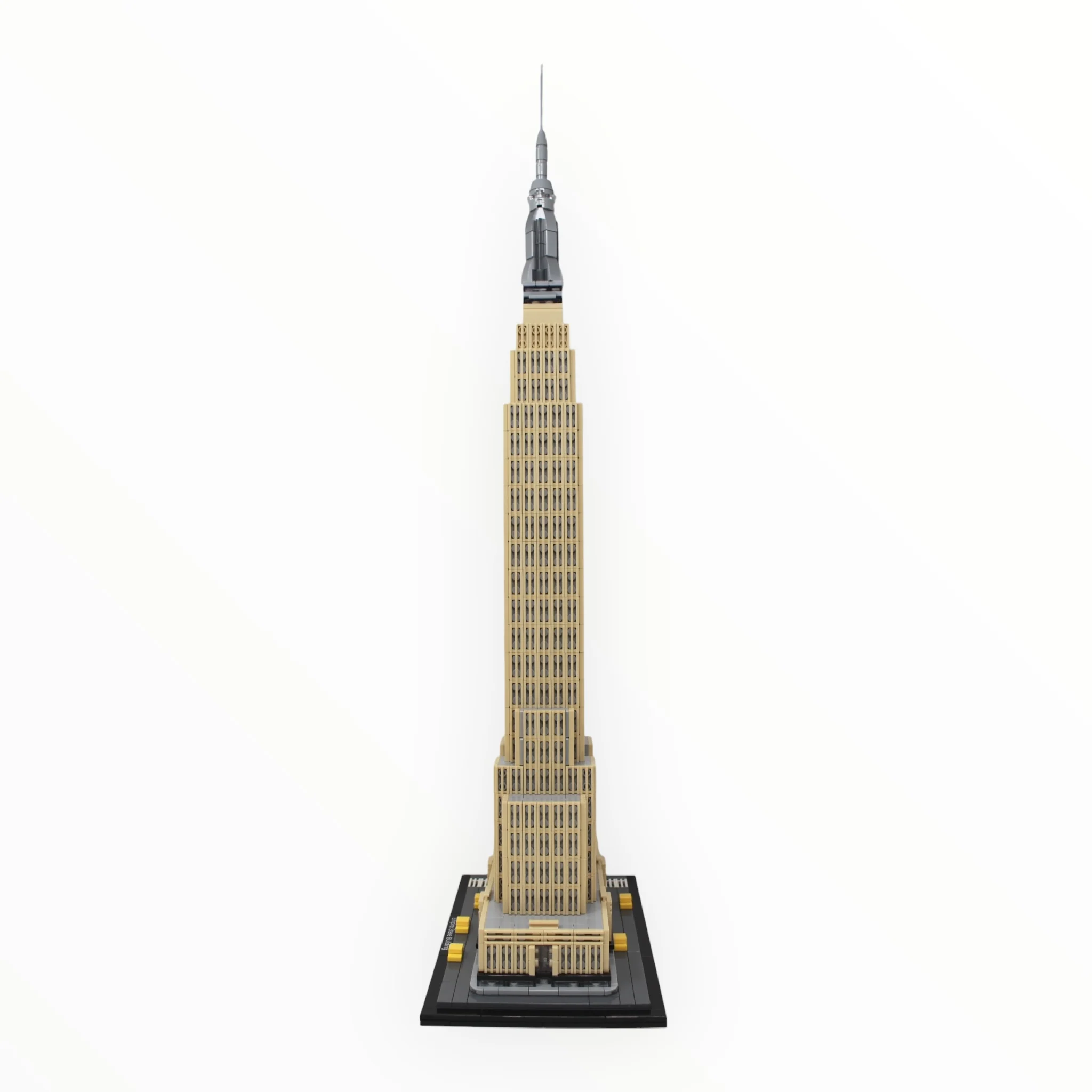 Used Set 21046 Architecture Empire State Building - Image 2