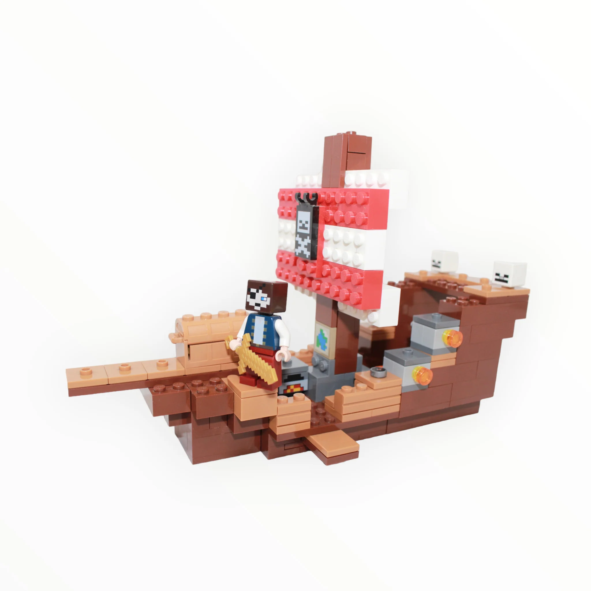 Used Set 21152 Minecraft The Pirates Ship Adventure - Image 2