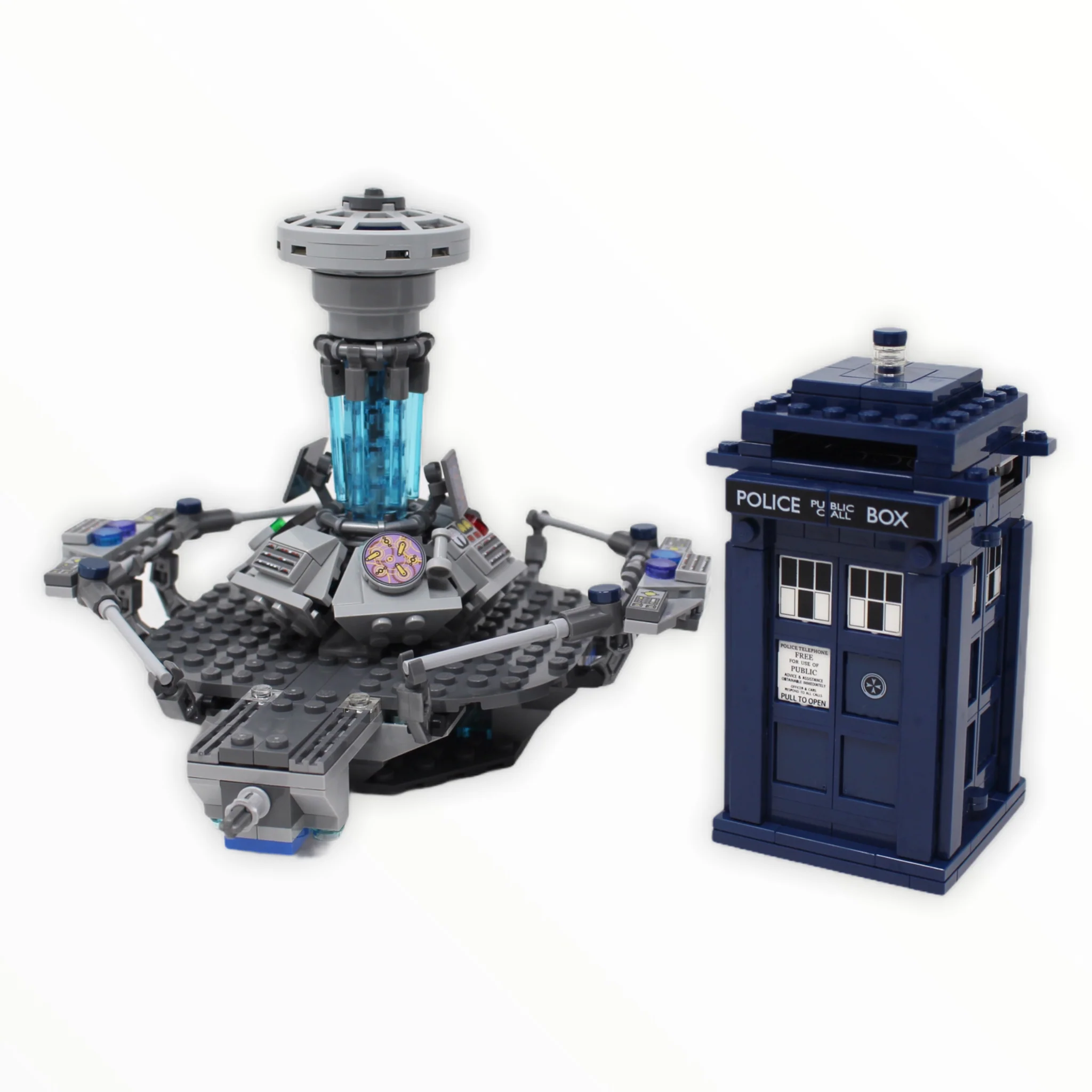 Used Set 21304 LEGO Ideas Doctor Who - Image 2