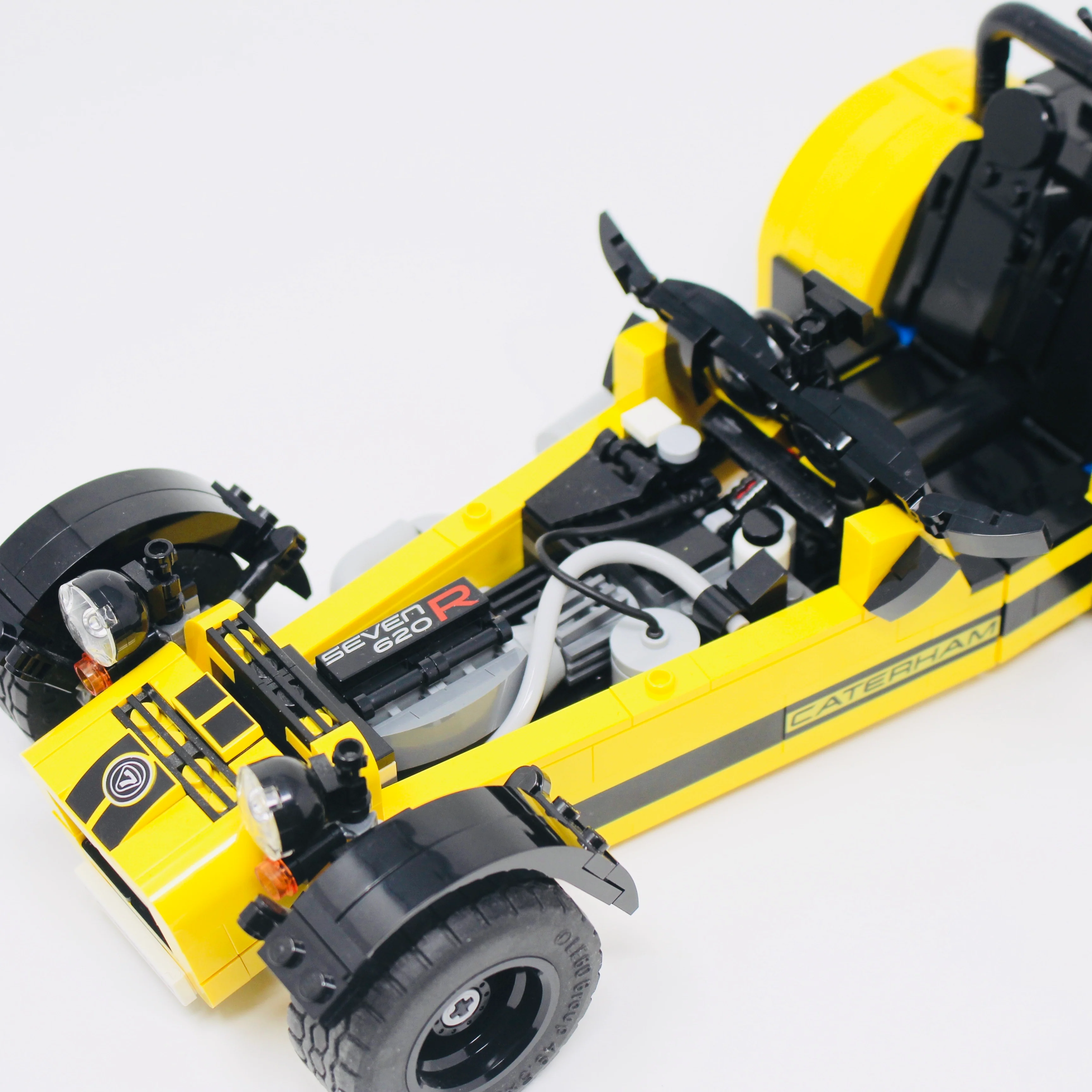 Used Set 21307 LEGO Ideas Caterham Seven 620R - Image 3