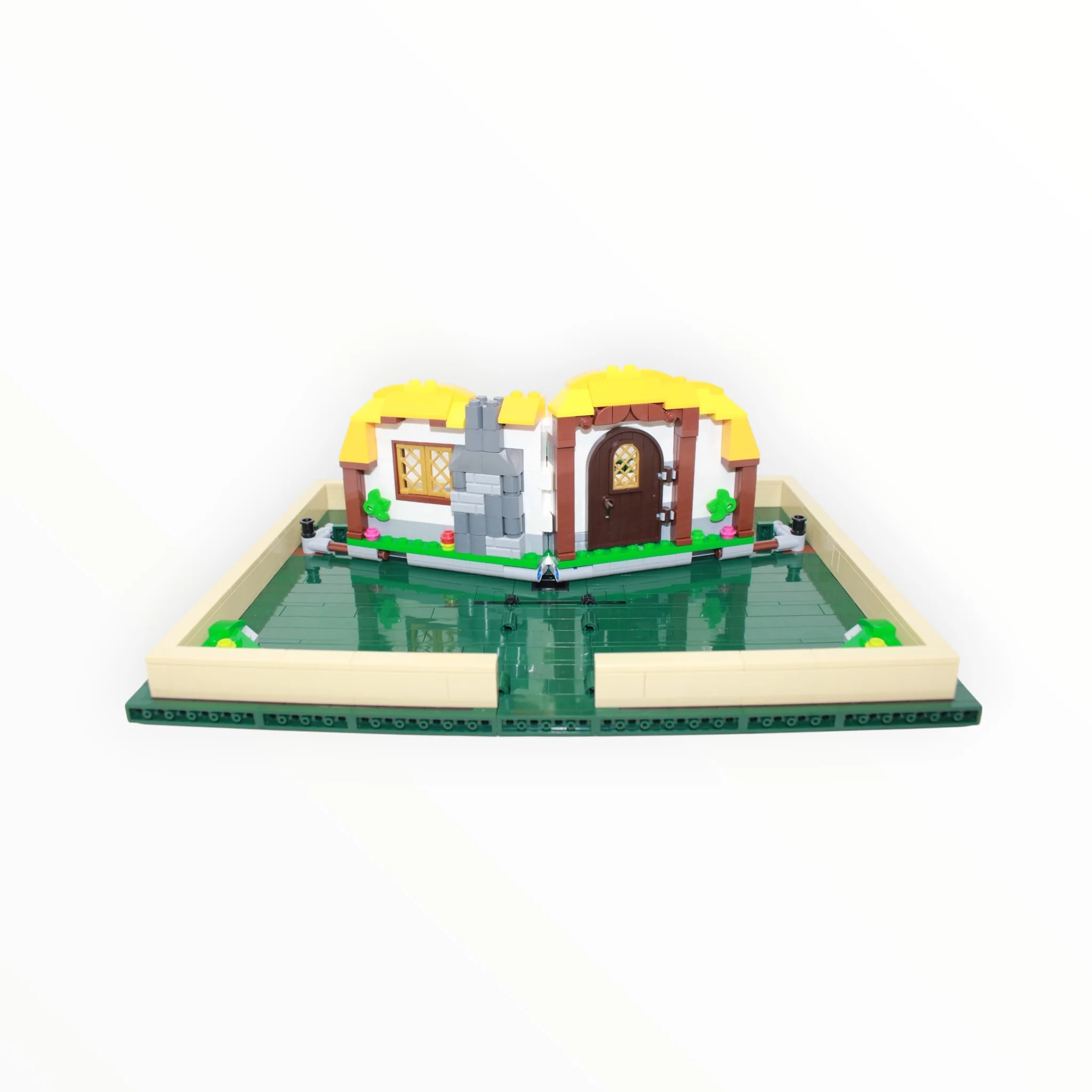 Used Set 21315 LEGO Ideas Brick Tales Pop-Up Book - Image 5