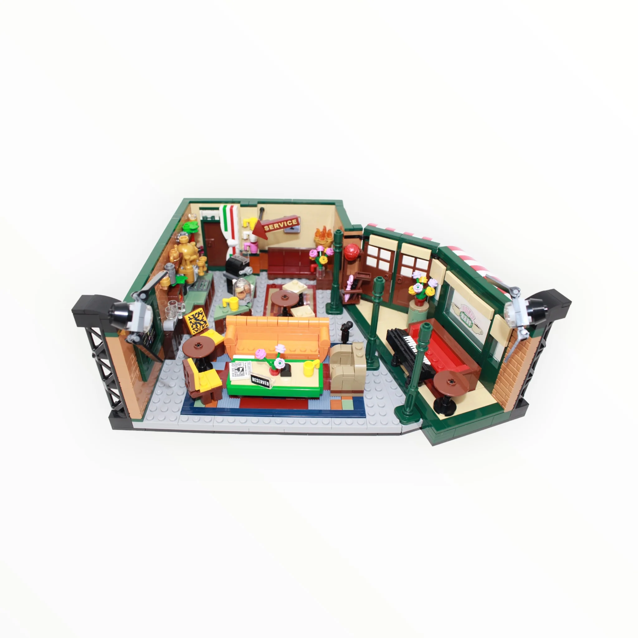 Used Set 21319 LEGO Ideas F.R.I.E.N.D.S Central Perk - Image 2
