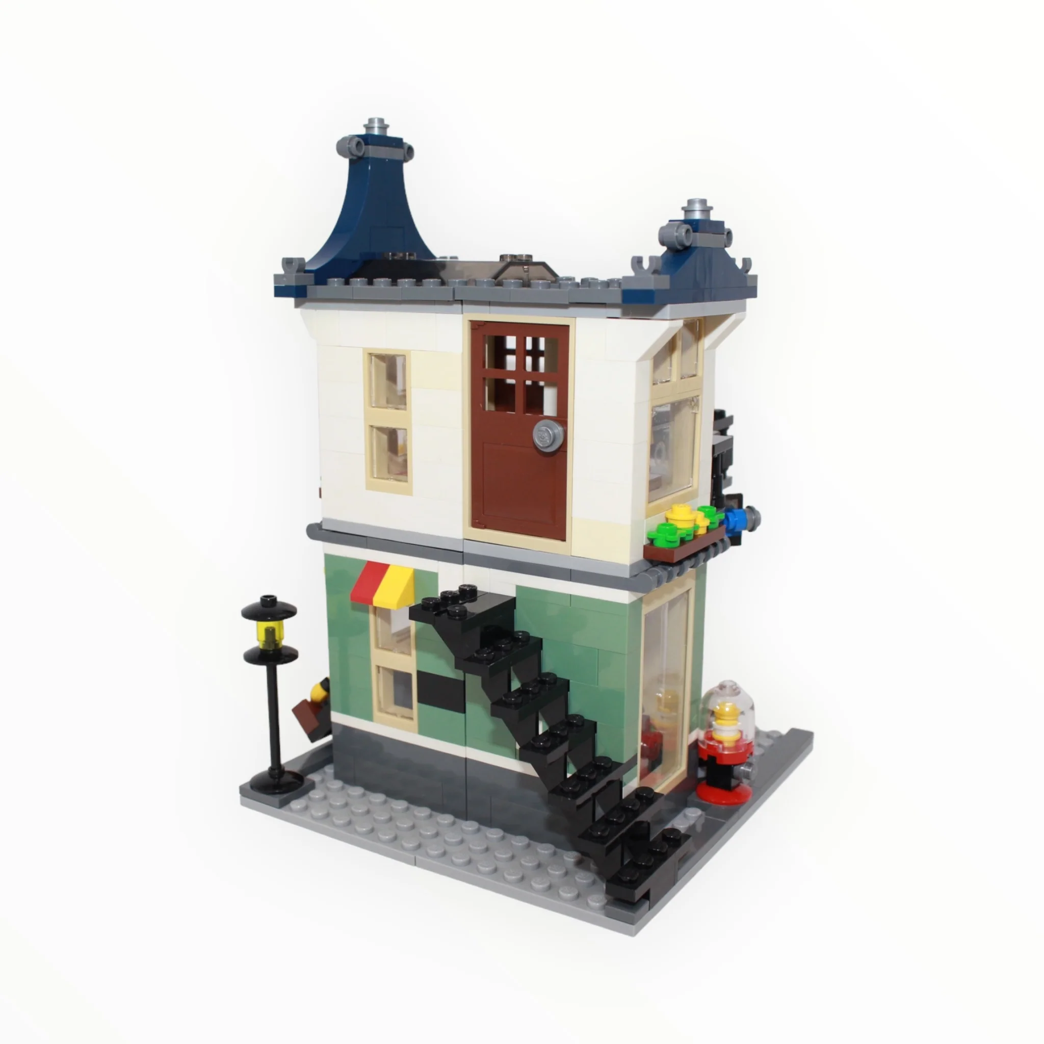 Used Set 31036 Creator Toy & Grocery Shop - Image 3
