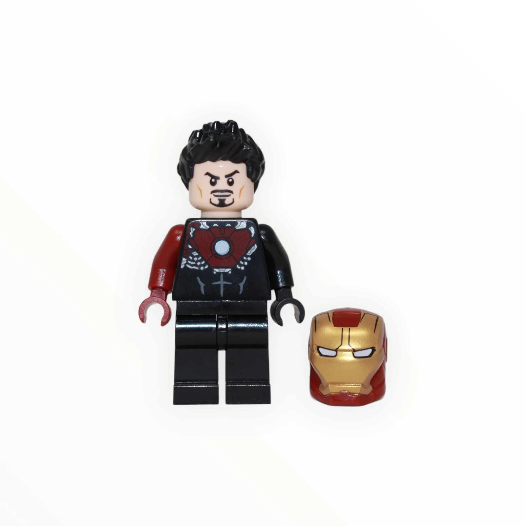 Used Set 40334 Marvel Avengers Tower - Image 3