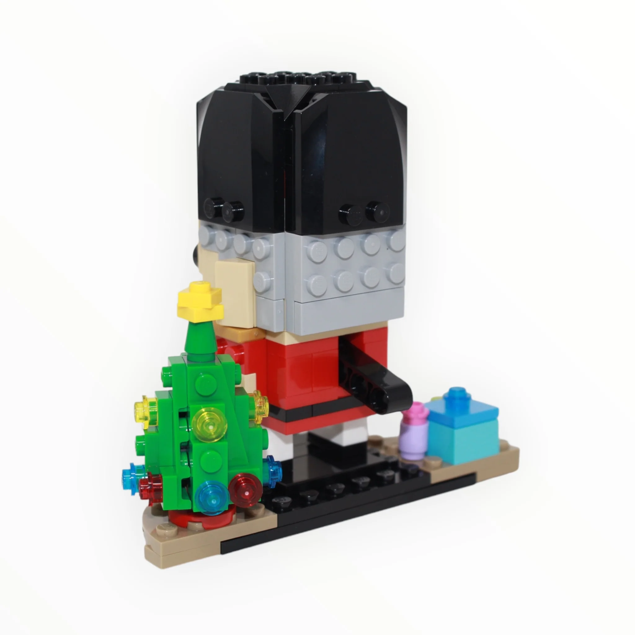 Used Set 40425 BrickHeadz Nutcracker - Image 3
