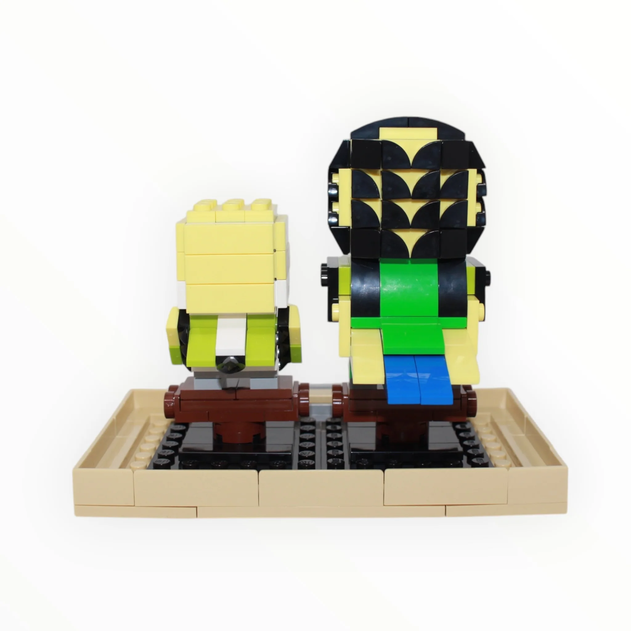Used Set 40443 BrickHeadz Budgie & Chick - Image 4