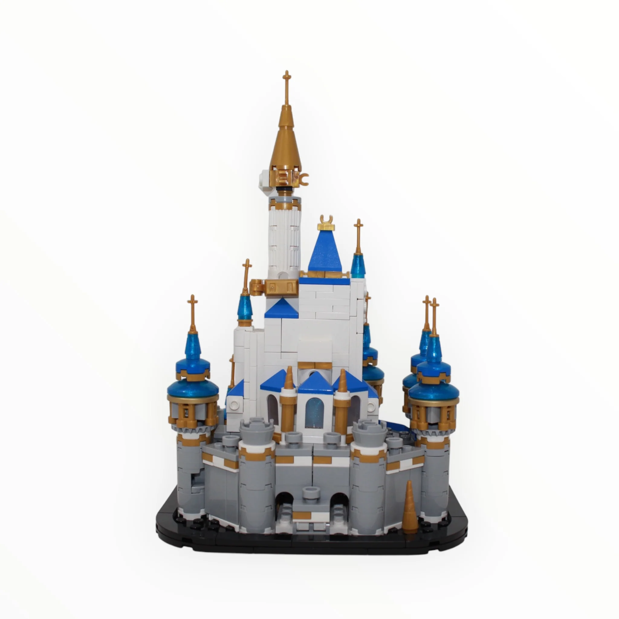 Used Set 40478 Mini Disney Castle - Image 3