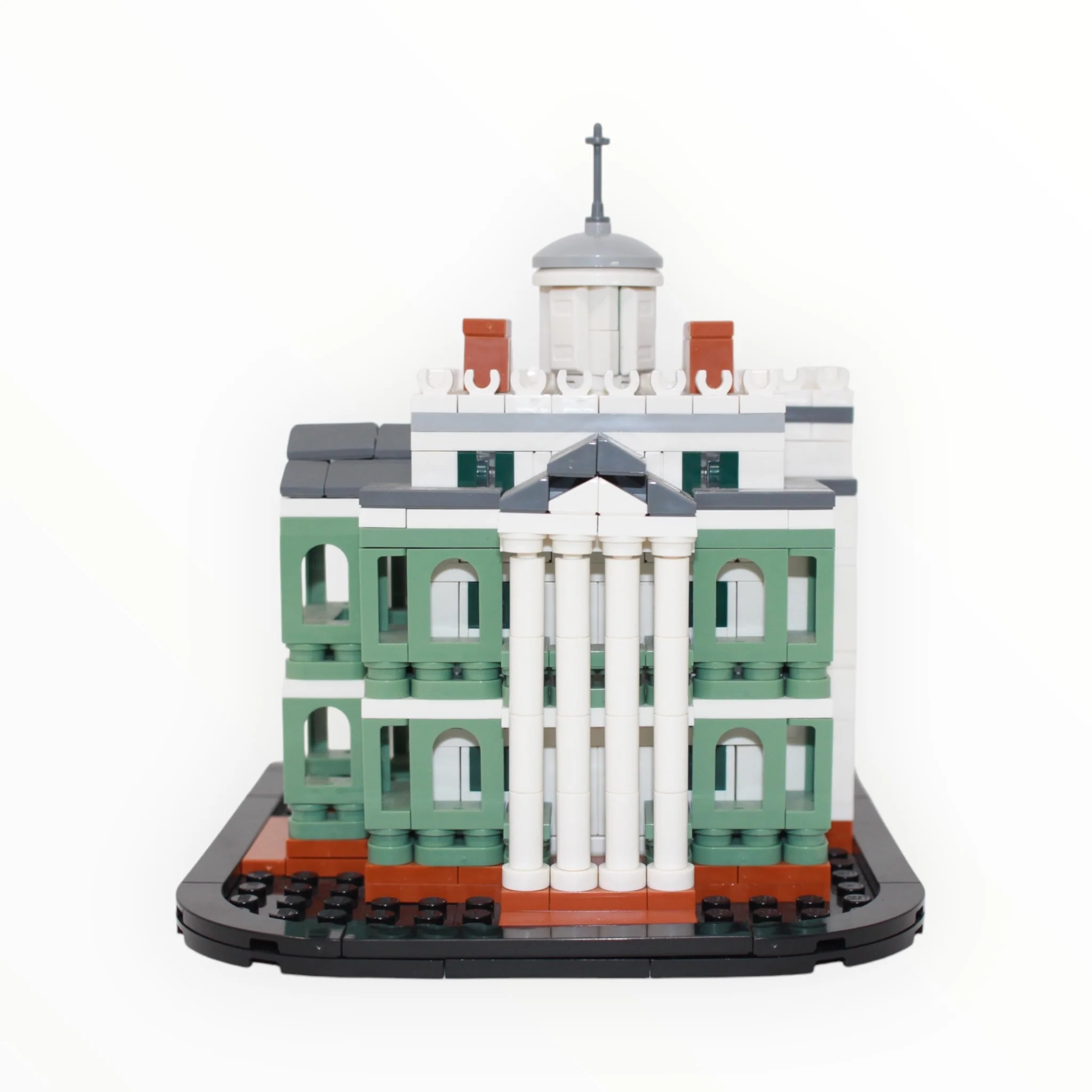 Used Set 40521 Disney Mini Disney The Haunted Mansion - Image 2