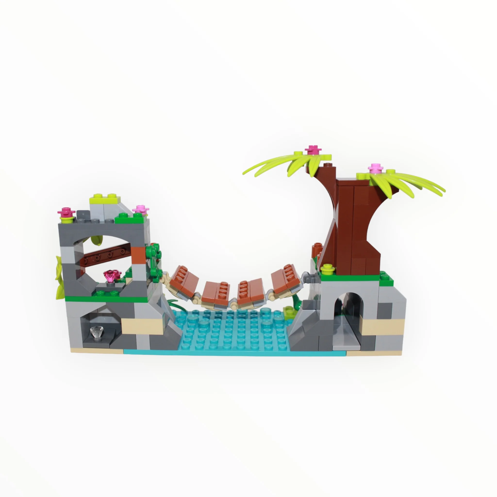 Used Set 41036 Friends Jungle Bridge Rescue - Image 3