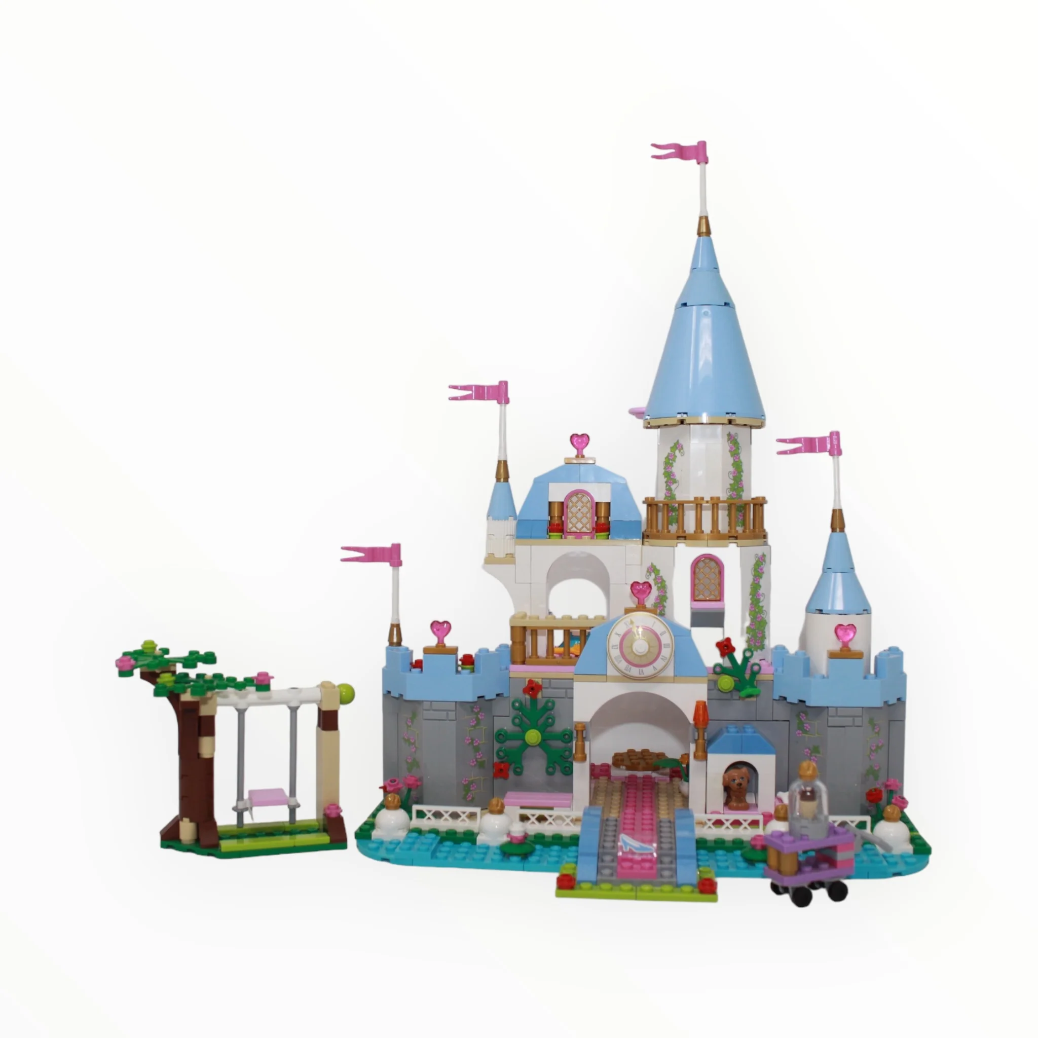 Used Set 41055 Disney Cinderella’s Romantic Castle - Image 2