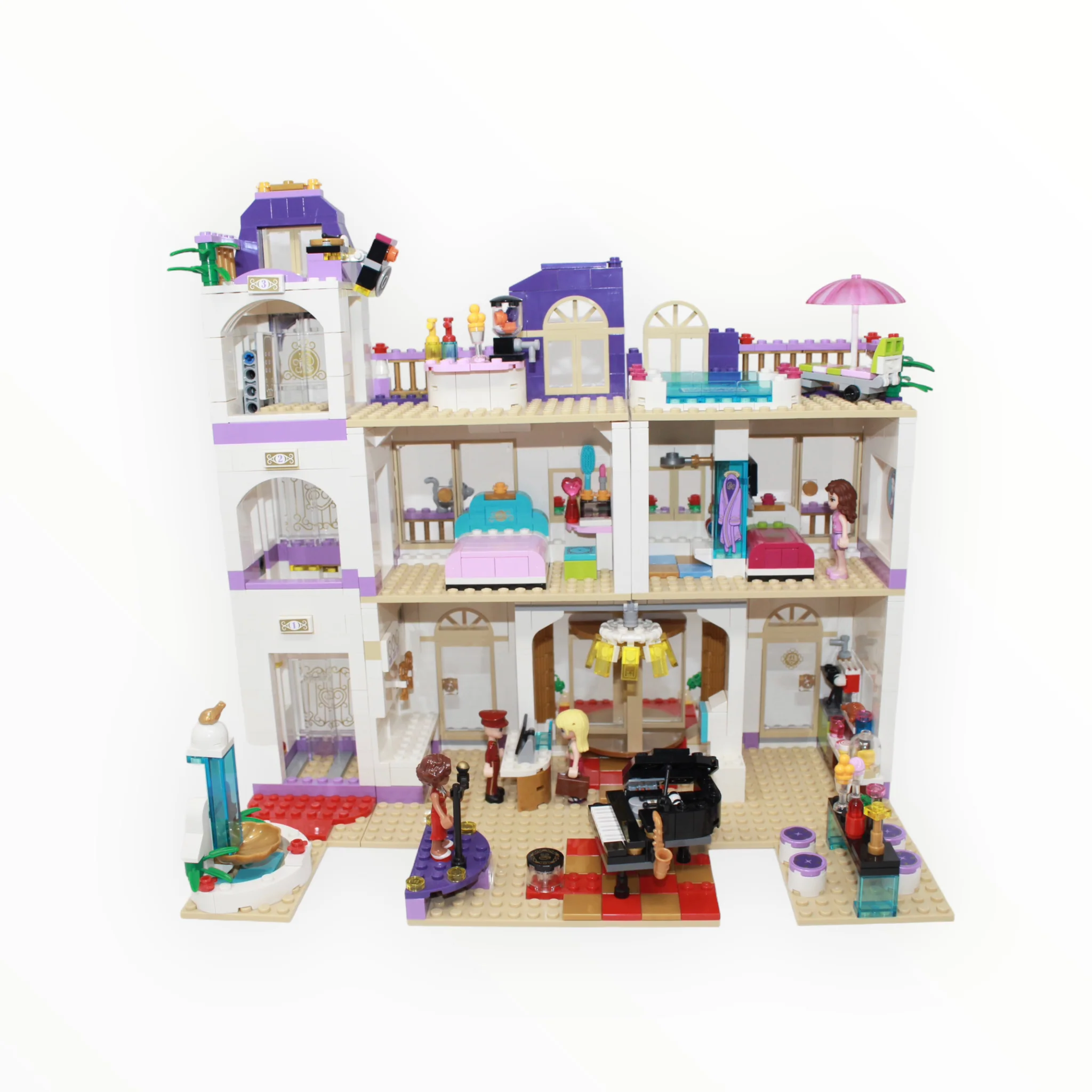 Used Set 41101 Friends Heartlake Grand Hotel - Image 2