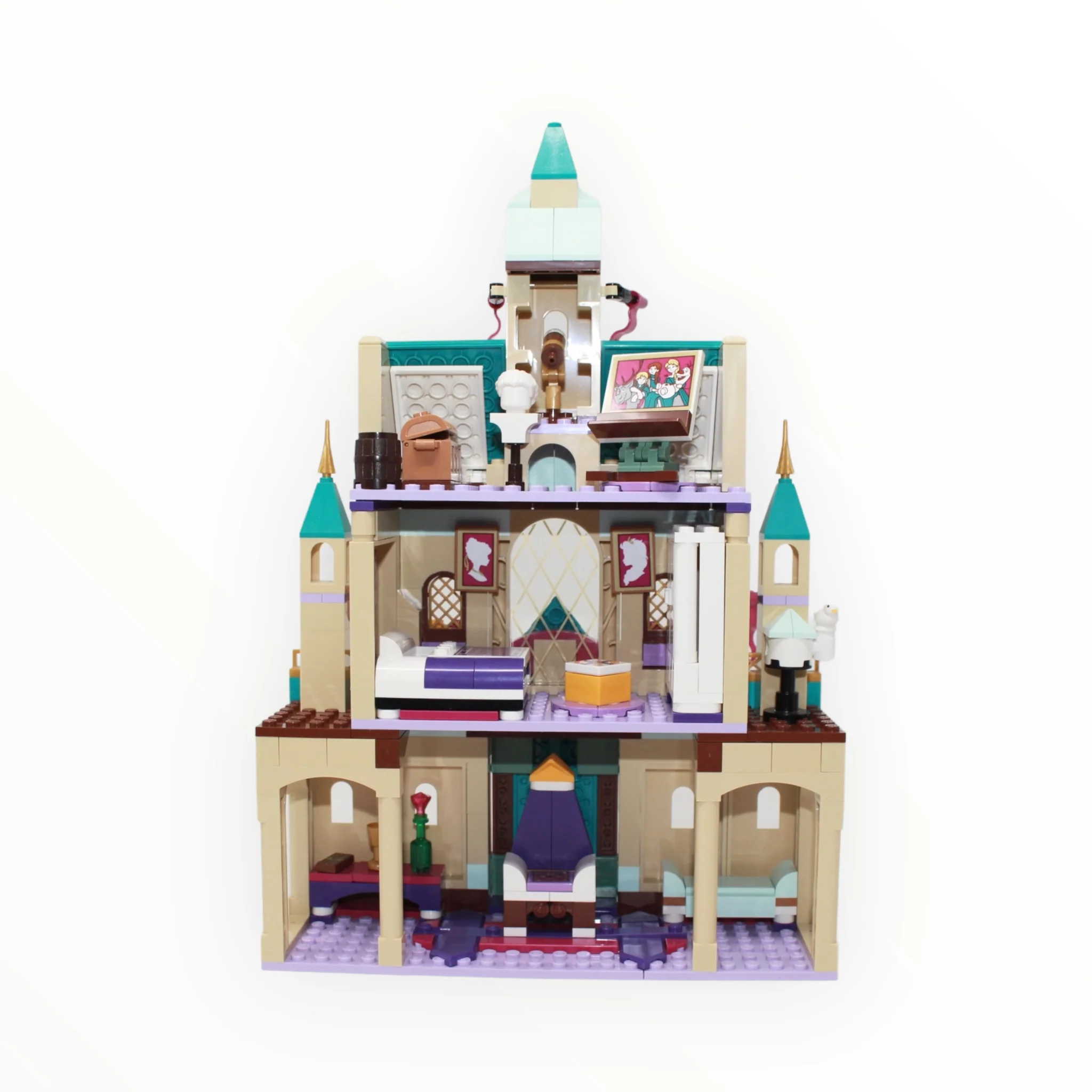 Used Set 41167 Disney Arendelle Castle Village - Image 3