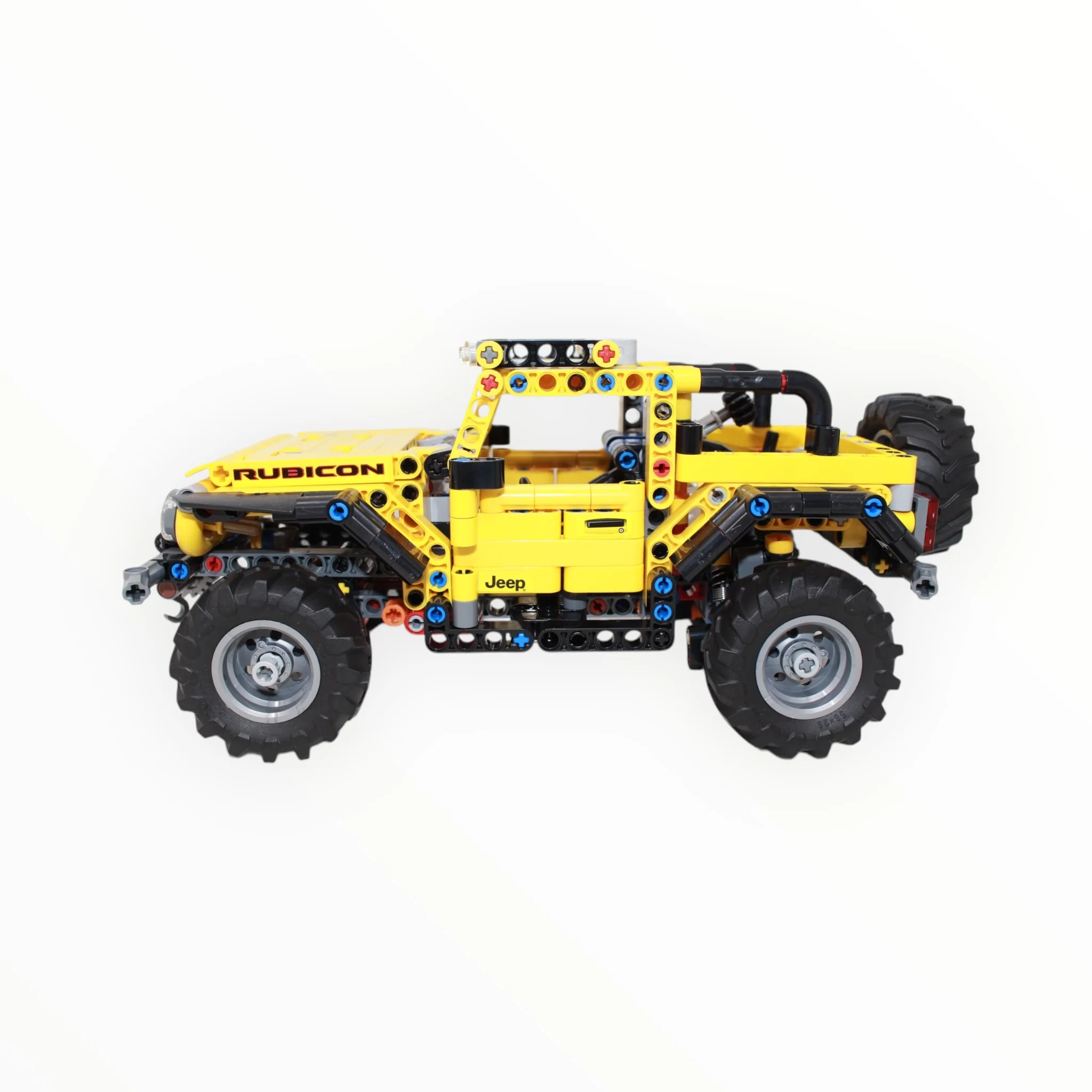Used Set 42122 Technic Jeep Wrangler - Image 4