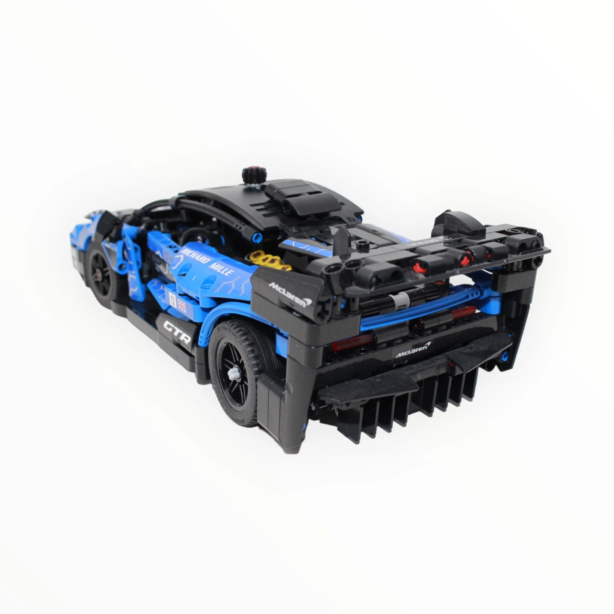 Used Set 42123 Technic McLaren Senna GTR - Image 4