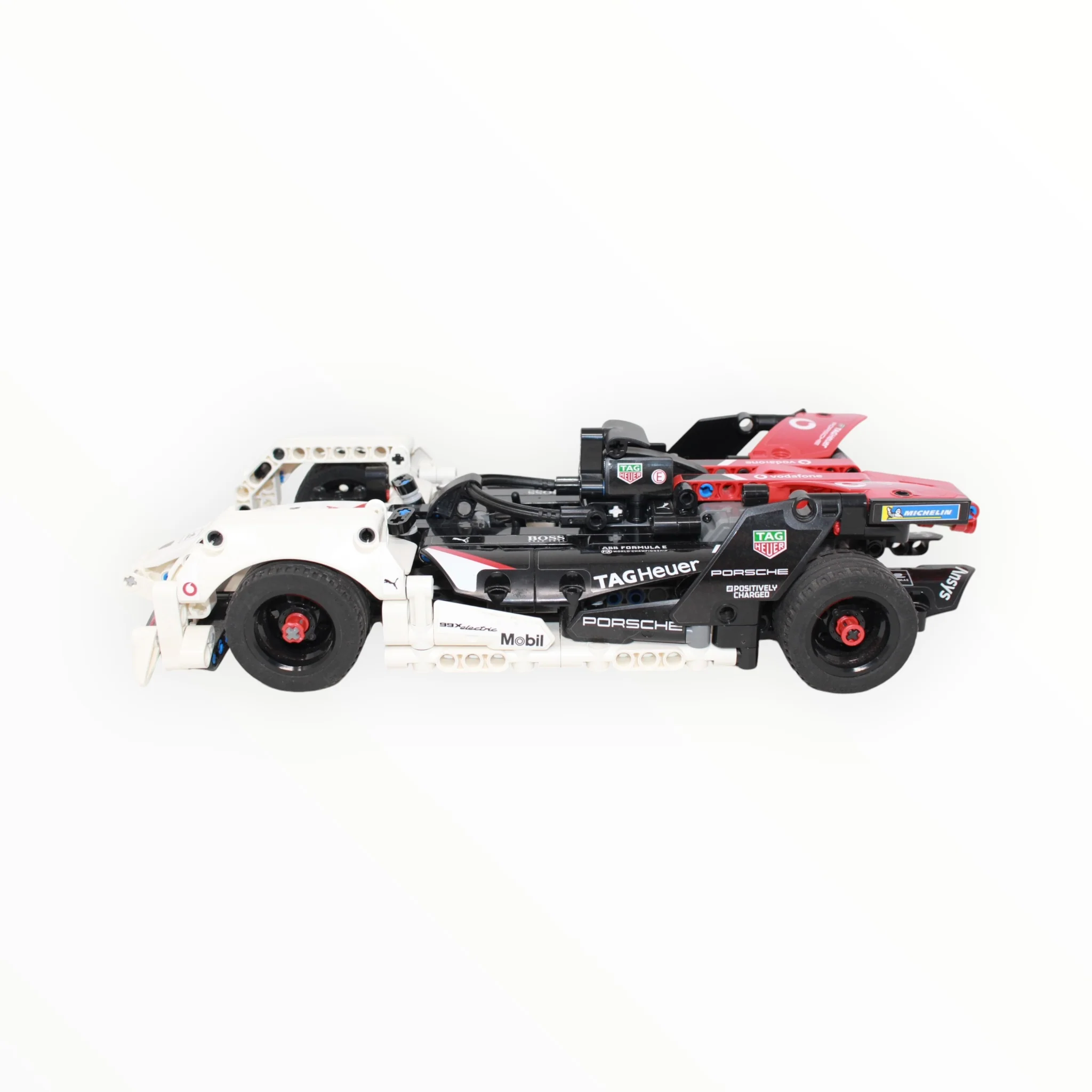 Used Set 42137 Technic Formula E Porsche 99X Electric - Image 3