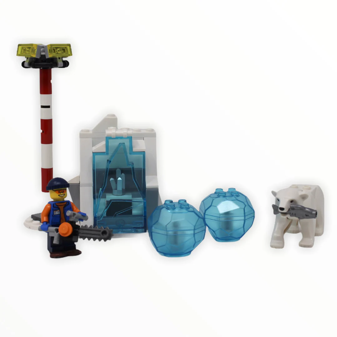 Used Set 60062 City Arctic Icebreaker - Image 3