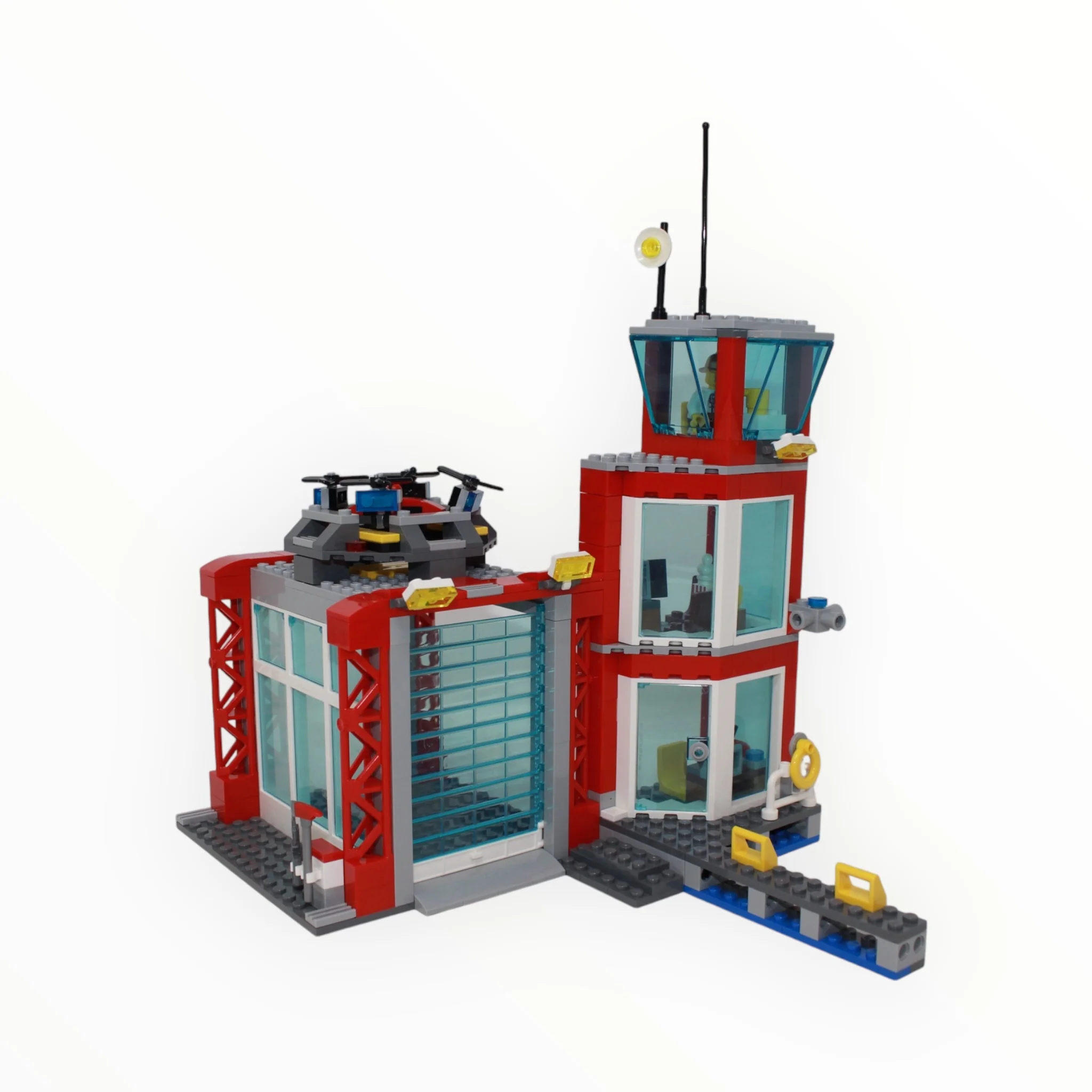 Used Set 60215 City Fire Station (2019) - Image 2