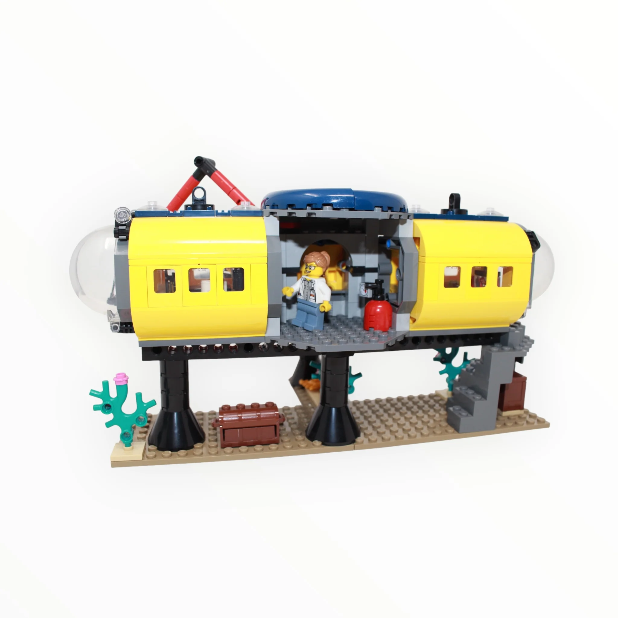 Used Set 60265 City Ocean Exploration Base - Image 2