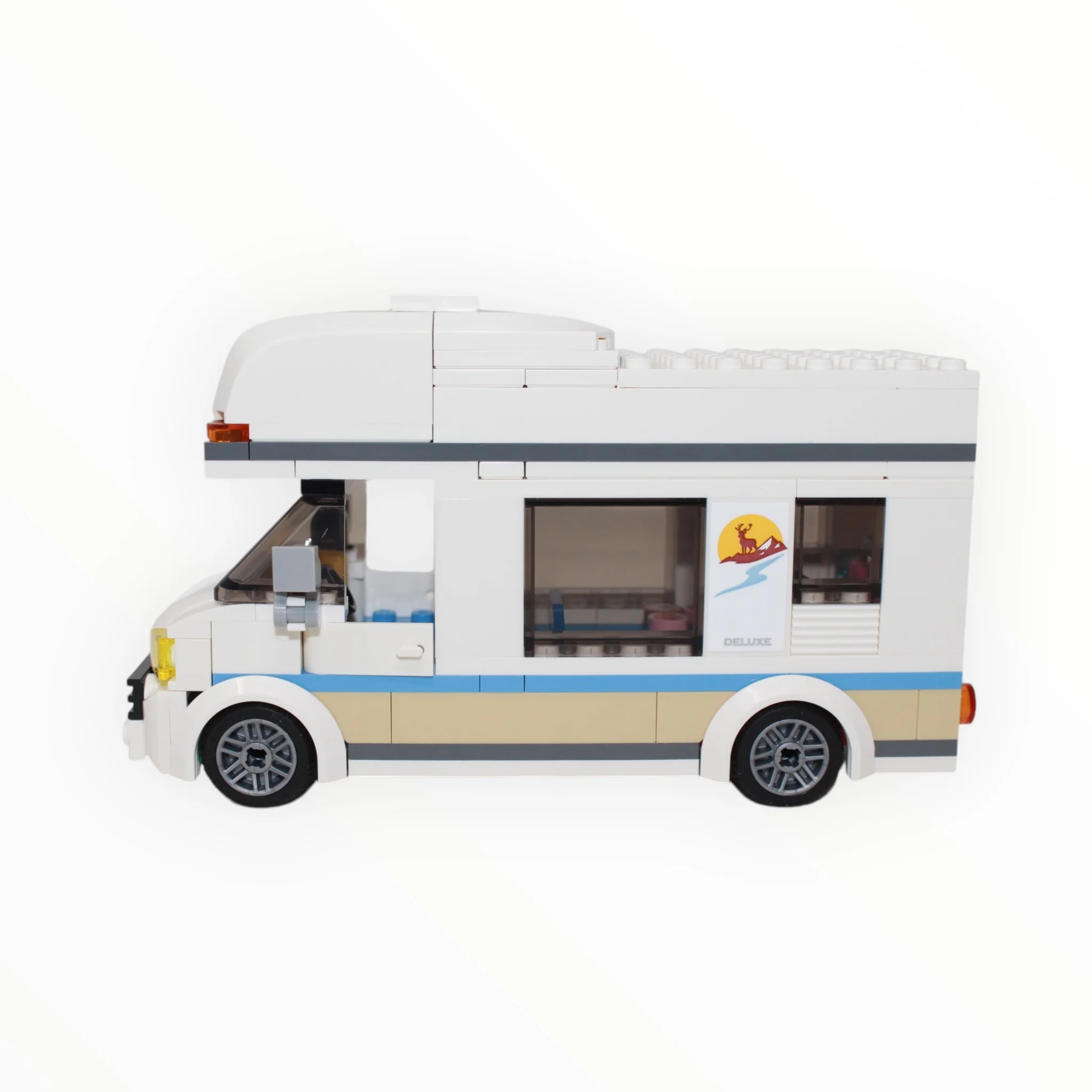 Used Set 60283 City Camper Van - Image 3