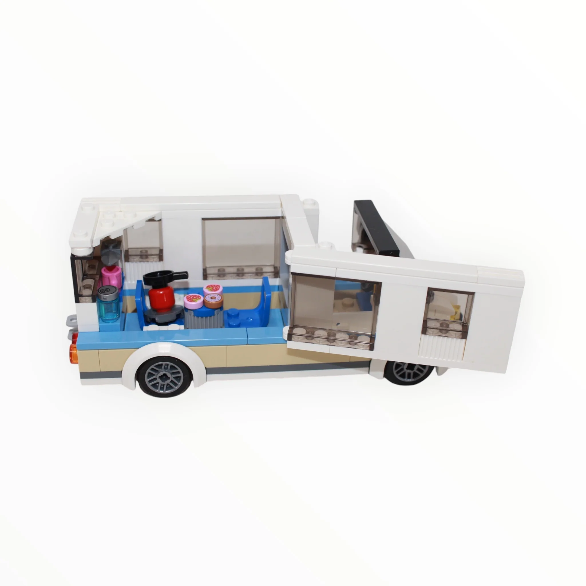 Used Set 60283 City Camper Van - Image 5