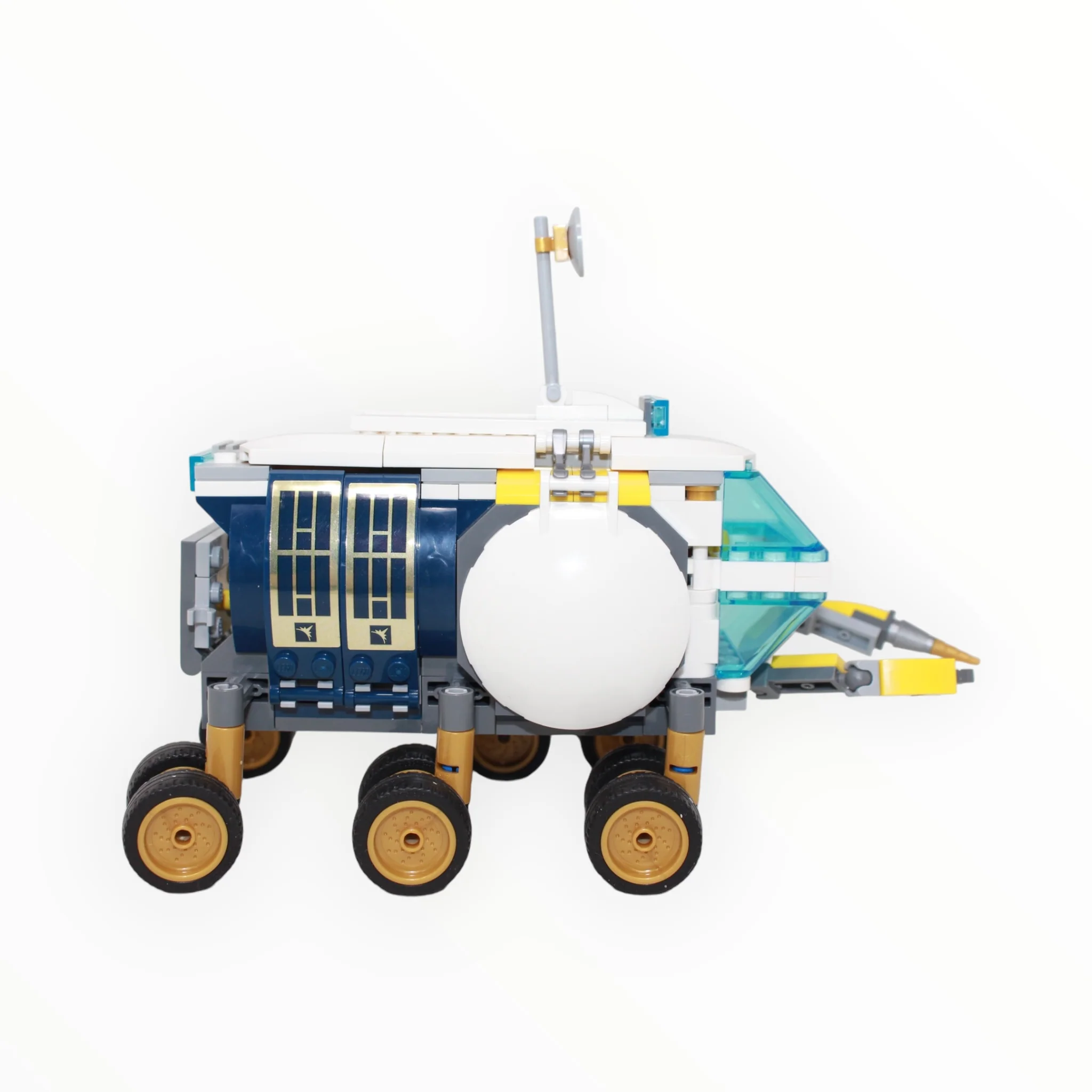 Used Set 60348 City Lunar Roving Vehicle - Image 3