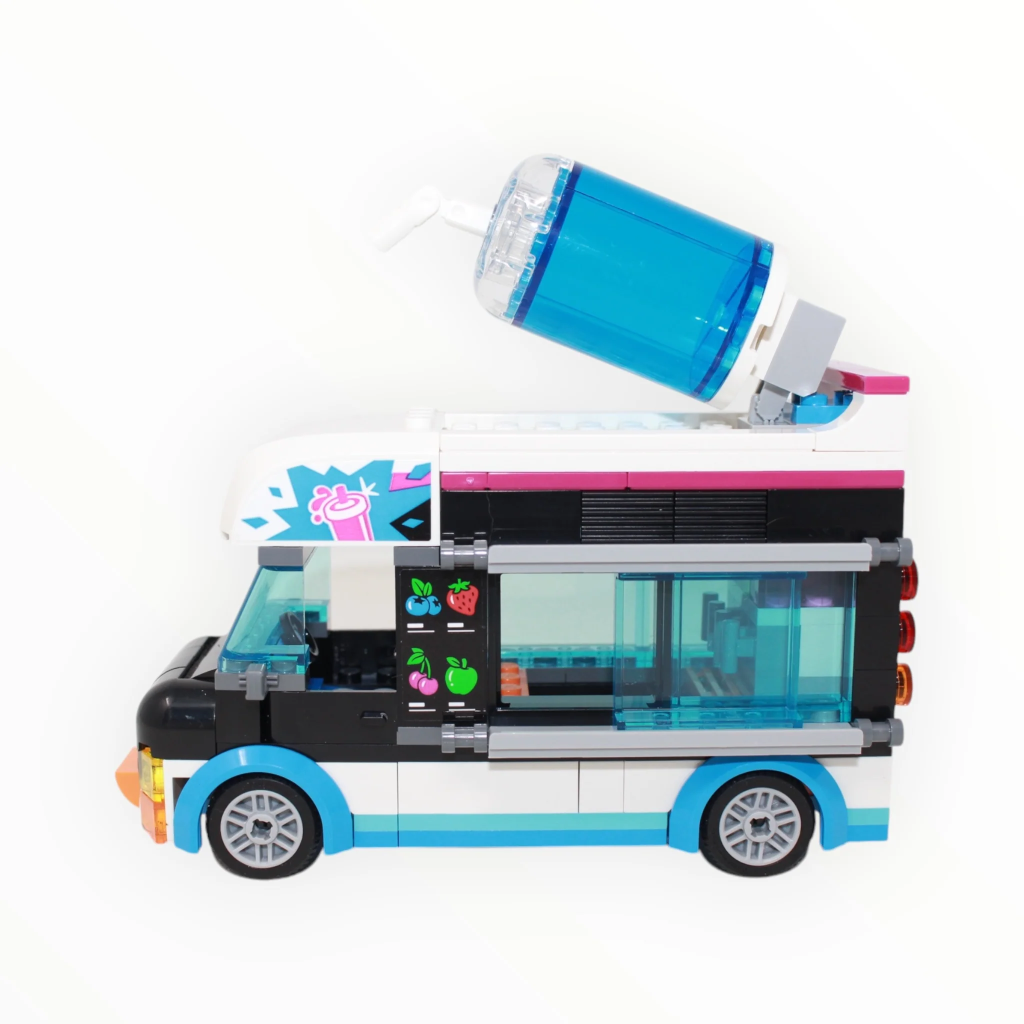 Used Set 60384 City Penguin Slushy Van - Image 3