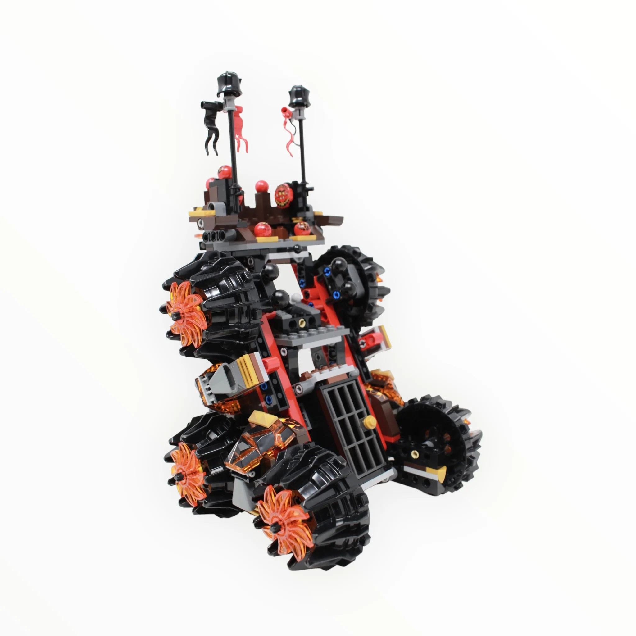 Used Set 70321 Nexo Knights General Magmar’s Siege Machine of Doom - Image 3