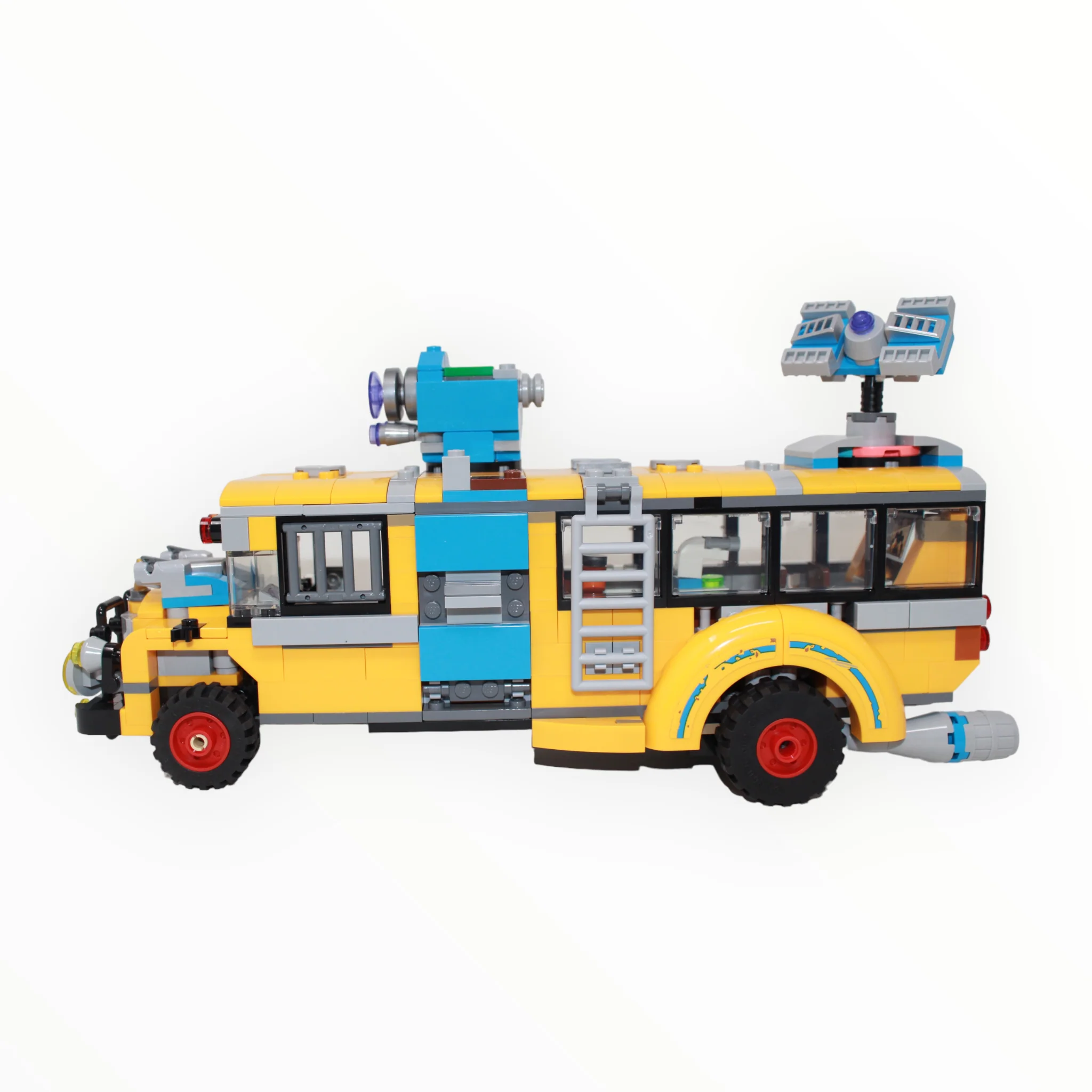 Used Set 70423 Hidden Side Paranormal Intercept Bus - Image 3