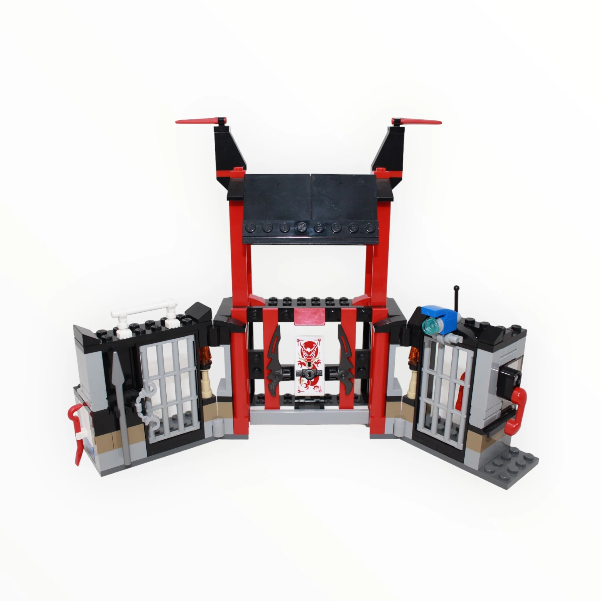 Used Set 70591 Ninjago Kryptarium Prison Breakout - Image 2