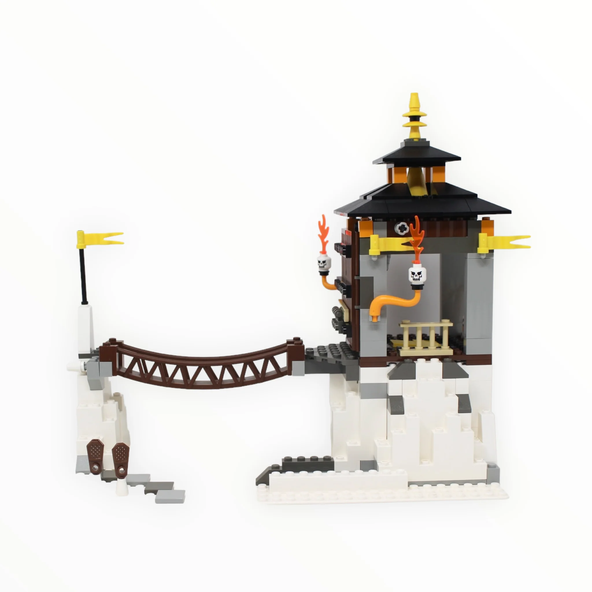 Used Set 7417 Orient Expedition Temple of Mount Everest - Image 2