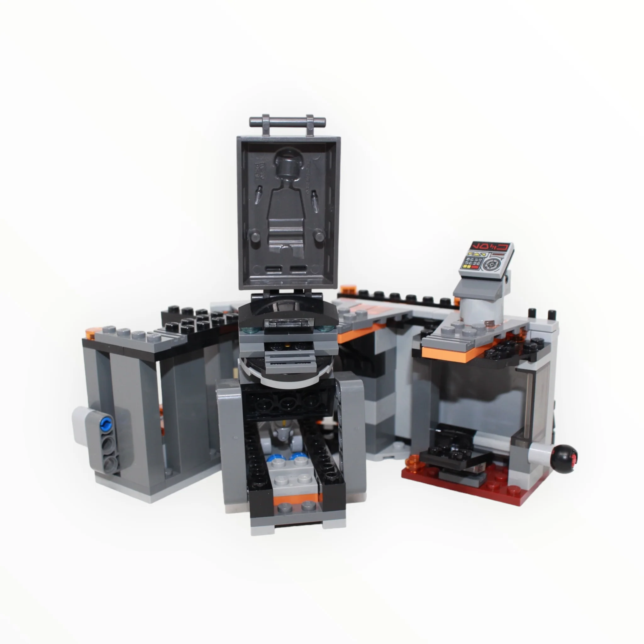 Used Set 75137 Star Wars Carbon Freezing Chamber - Image 3