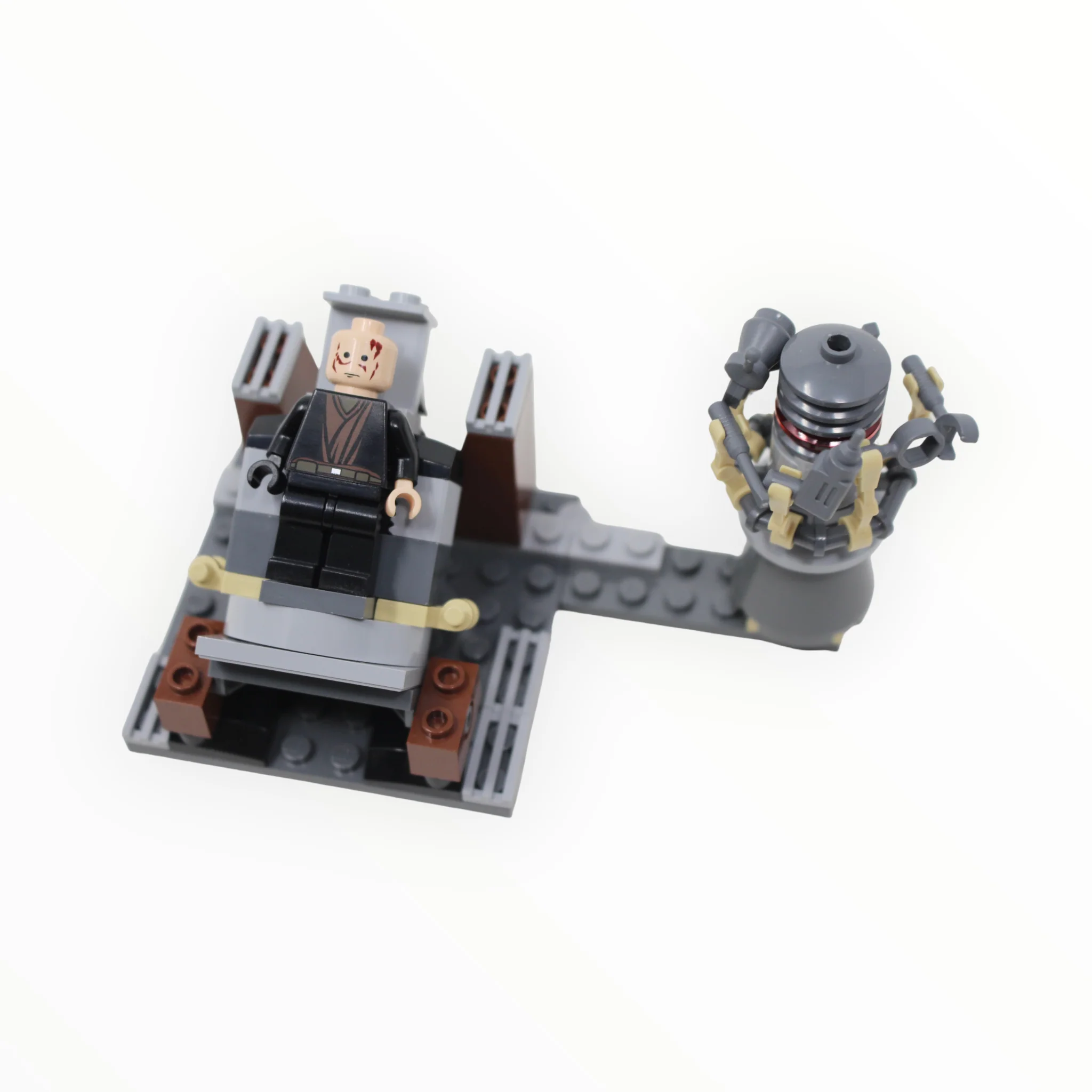 Used Set 7251 Star Wars Darth Vader Transformation - Image 3