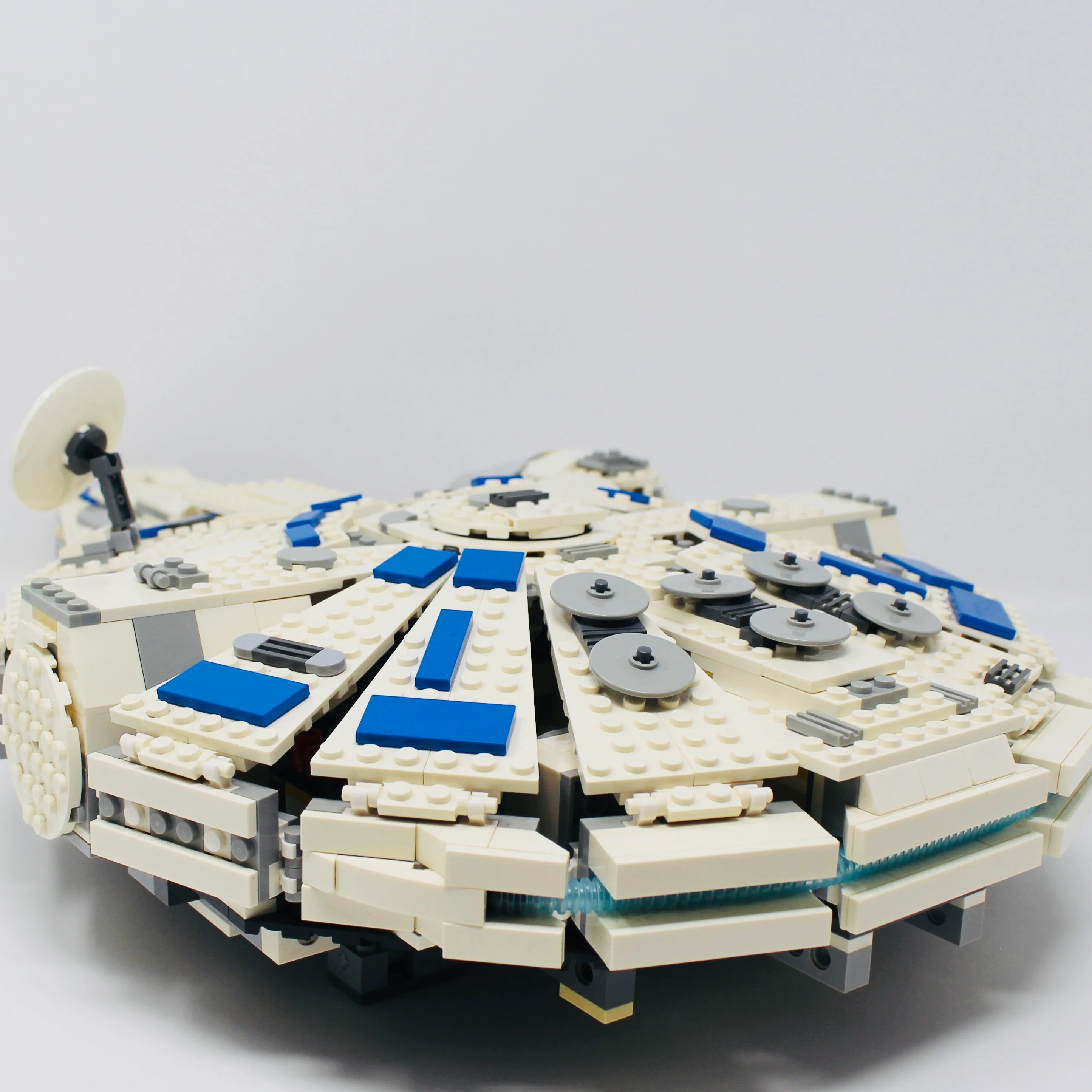 Used Set 75212 Star Wars Kessel Run Millennium Falcon - Image 2