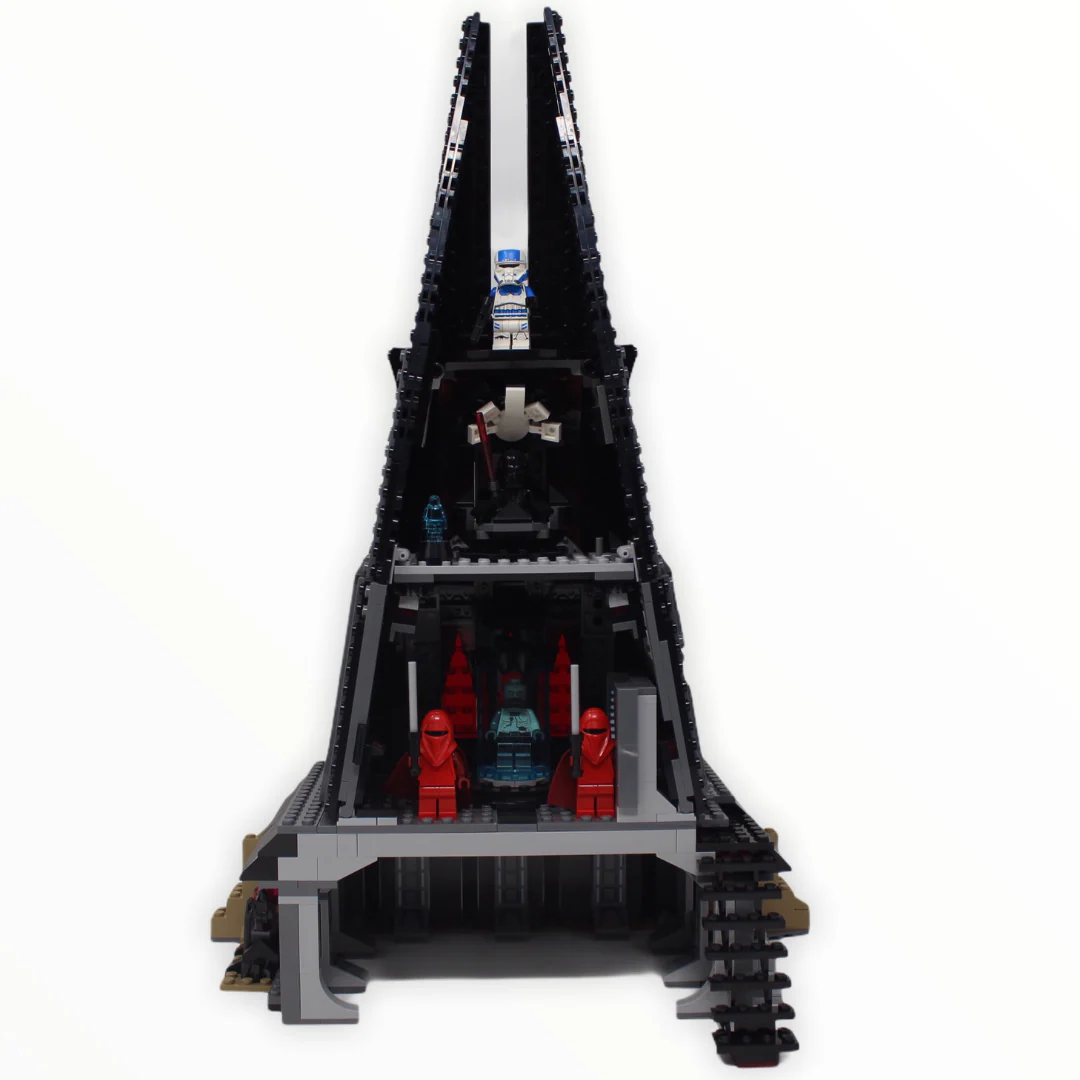 Used Set 75251 Star Wars Darth Vaders Castle - Image 2