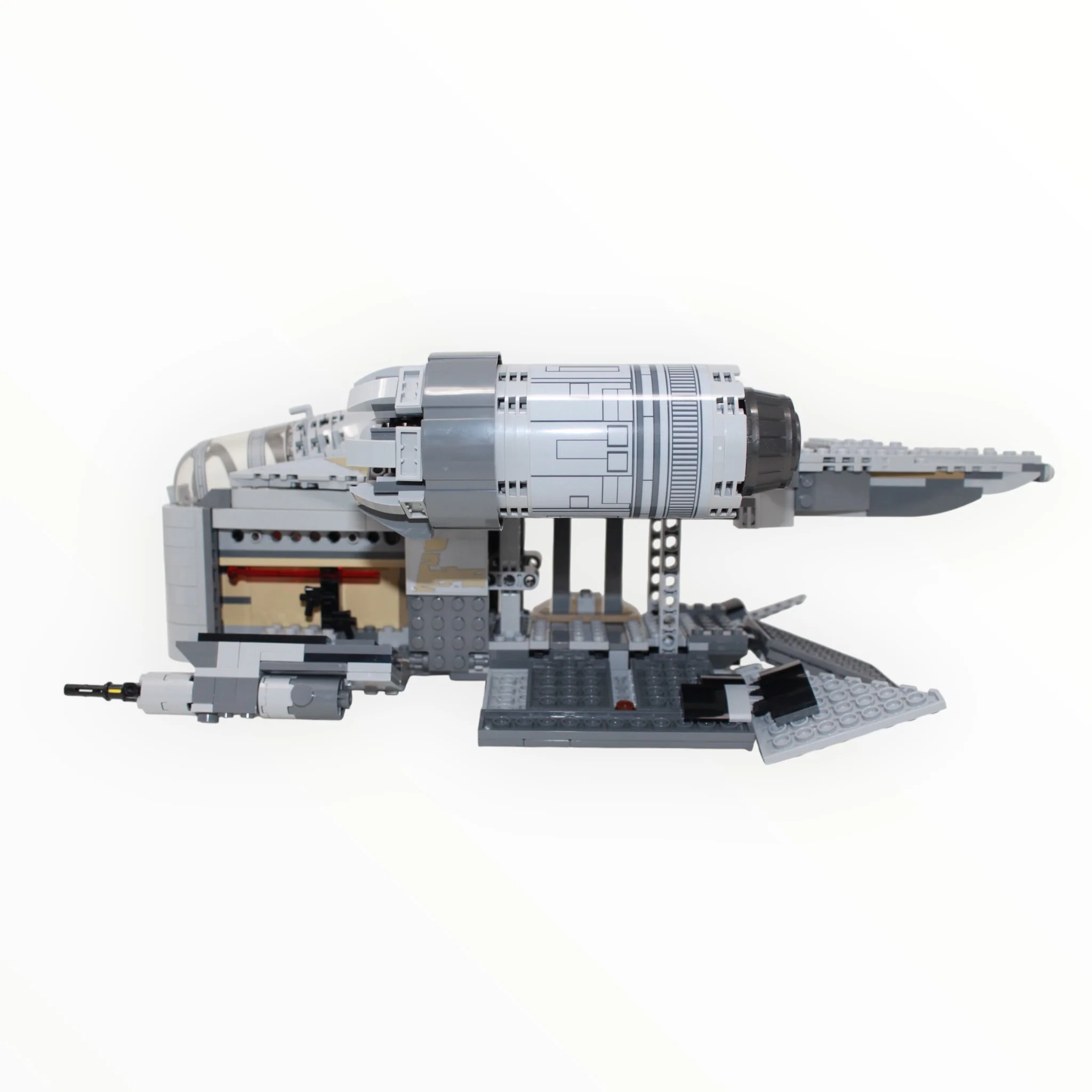 Used Set 75292 Star Wars The Razor Crest - Image 4