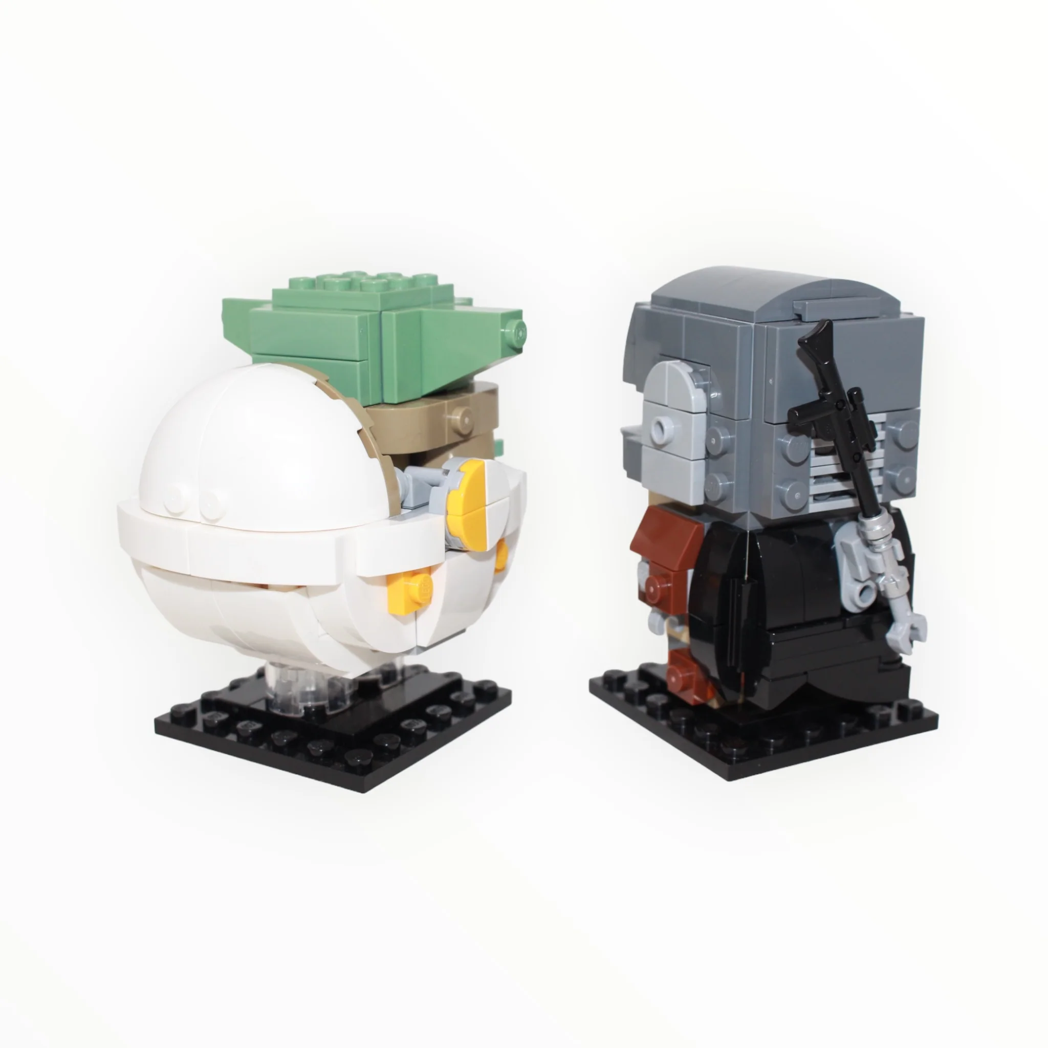 Used Set 75317 Star Wars The Mandalorian & The Child - Image 2