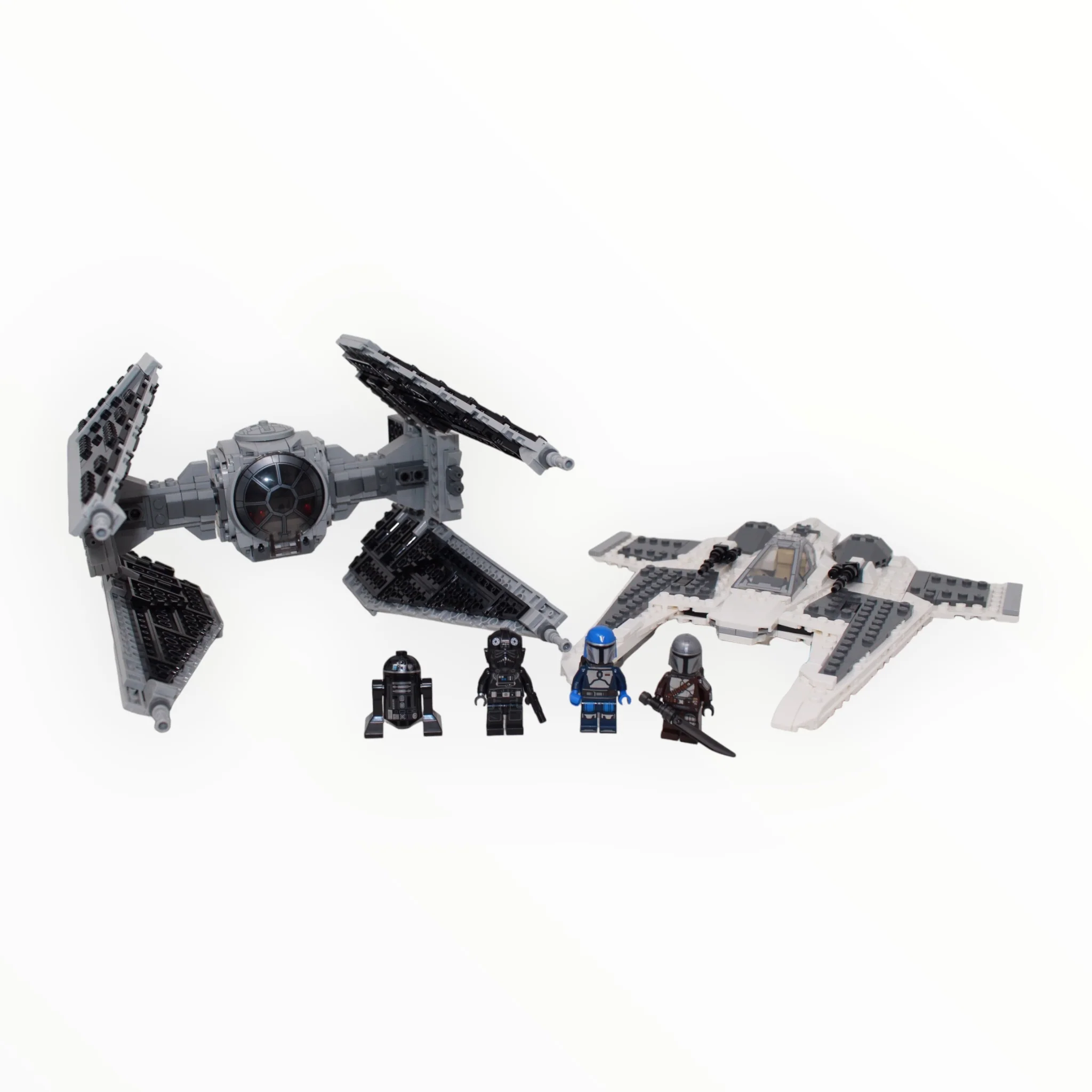 Used Set 75348 Star Wars Mandalorian Fang Fighter vs TIE Interceptor