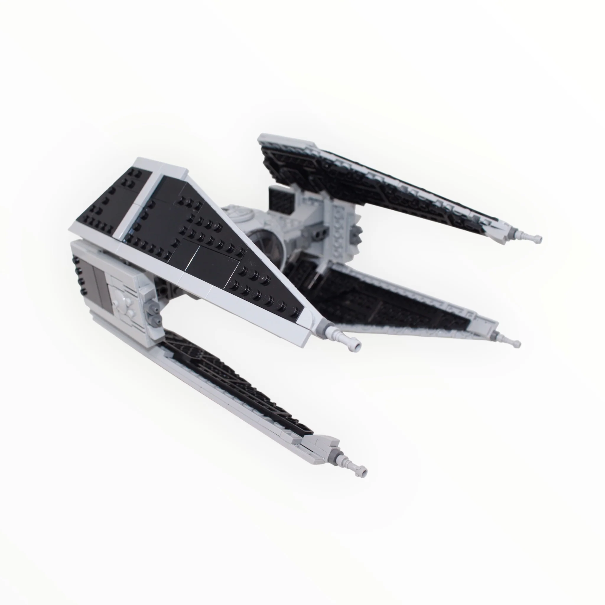 Used Set 75348 Star Wars Mandalorian Fang Fighter vs TIE Interceptor - Image 3