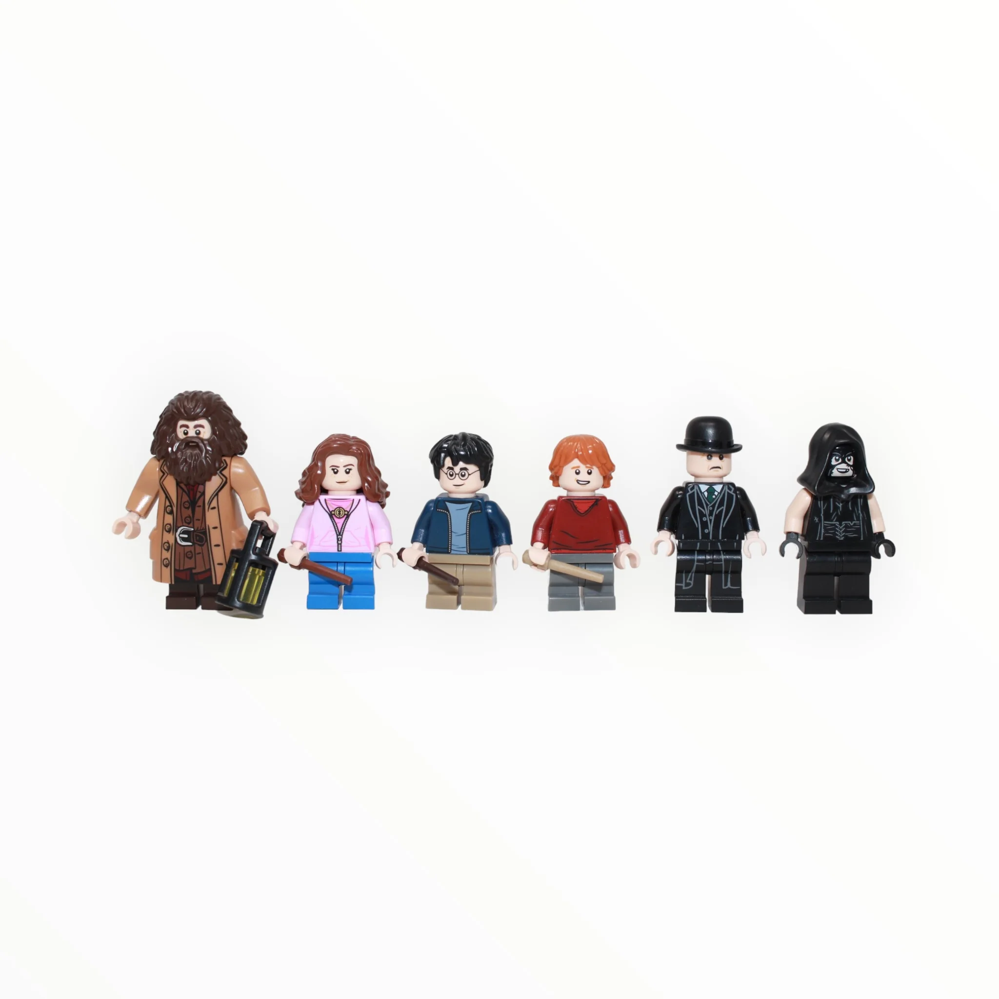 Used Set 75947 Harry Potter Hagrid’s Hut: Buckbeaks Rescue - Image 3