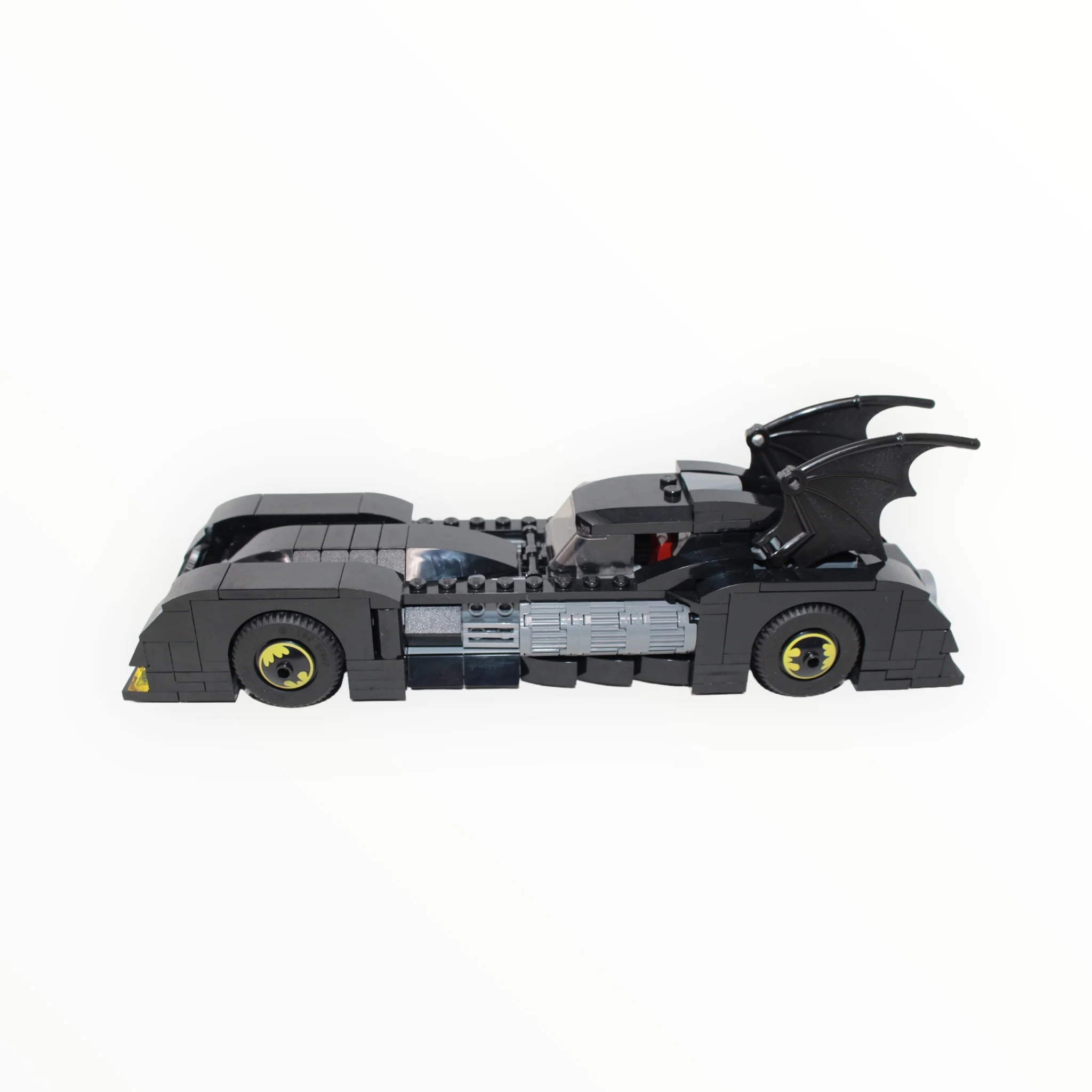Used Set 76119 DC Batmobile: Pursuit of the Joker - Image 3