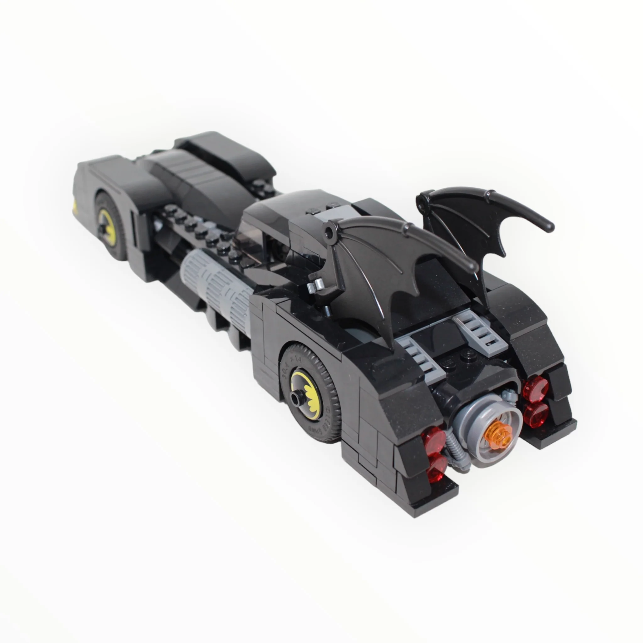 Used Set 76119 DC Batmobile: Pursuit of the Joker - Image 4