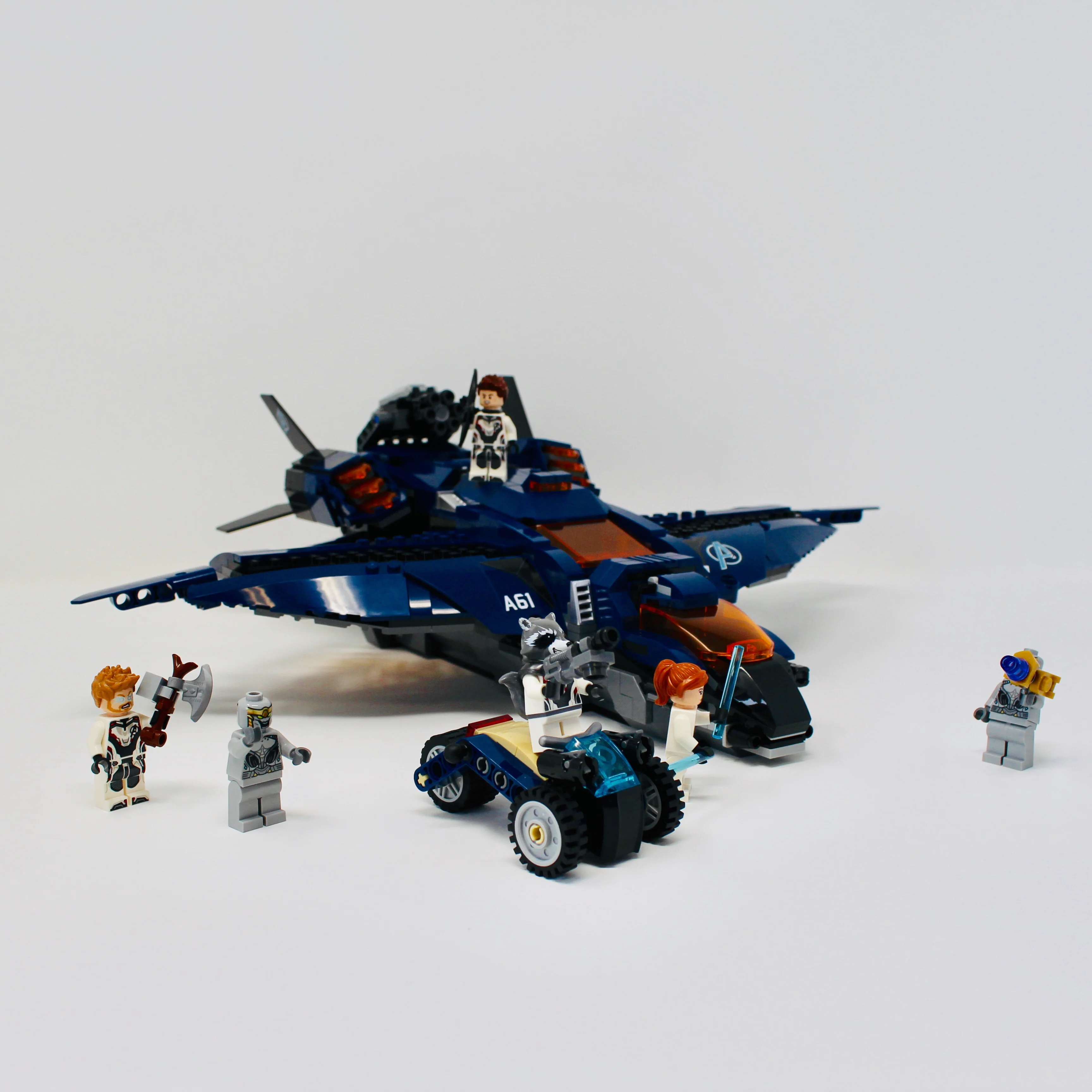 Used Set 76126 Marvel Avengers Ultimate Quinjet - Image 4