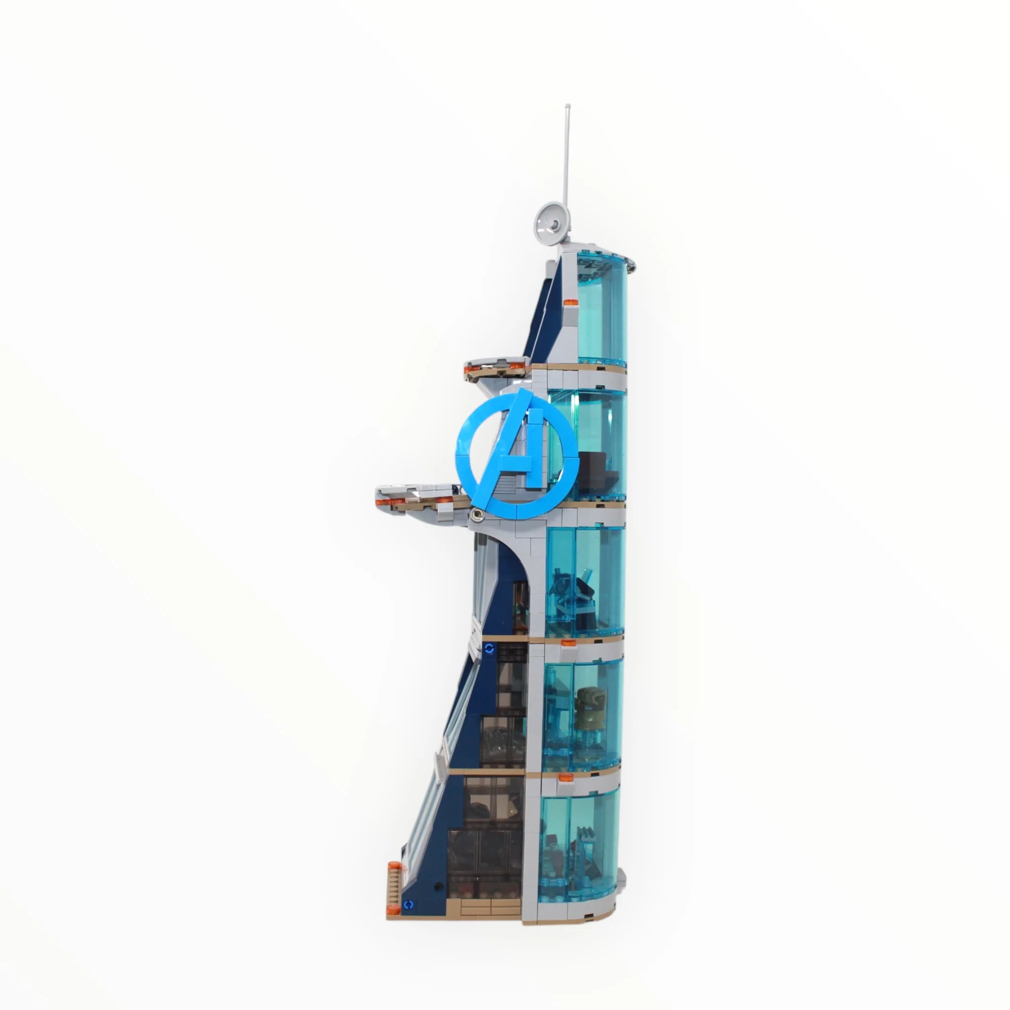 Used Set 76166 Marvel Avengers Tower Battle - Image 2
