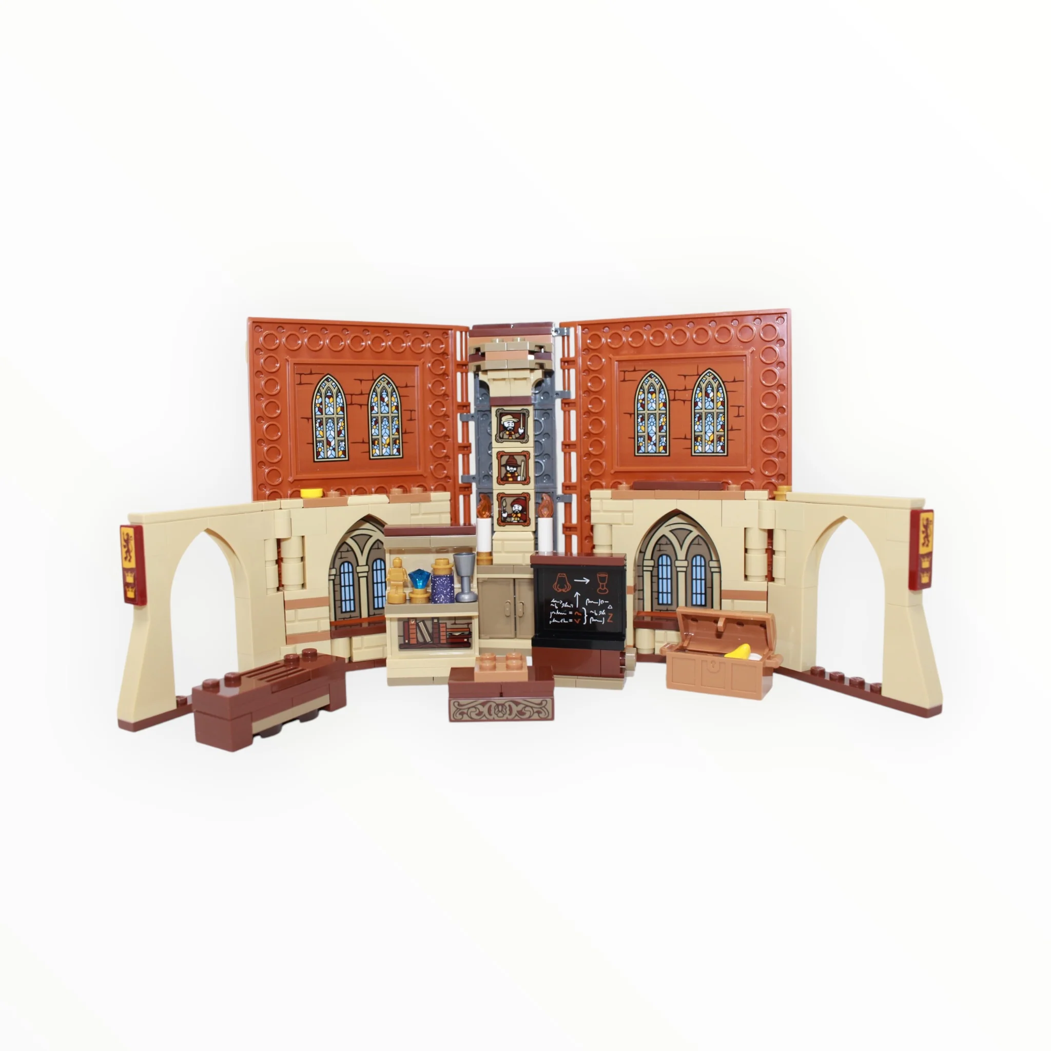 Used Set 76382 Harry Potter Hogwarts Moment: Transfiguration Class - Image 4