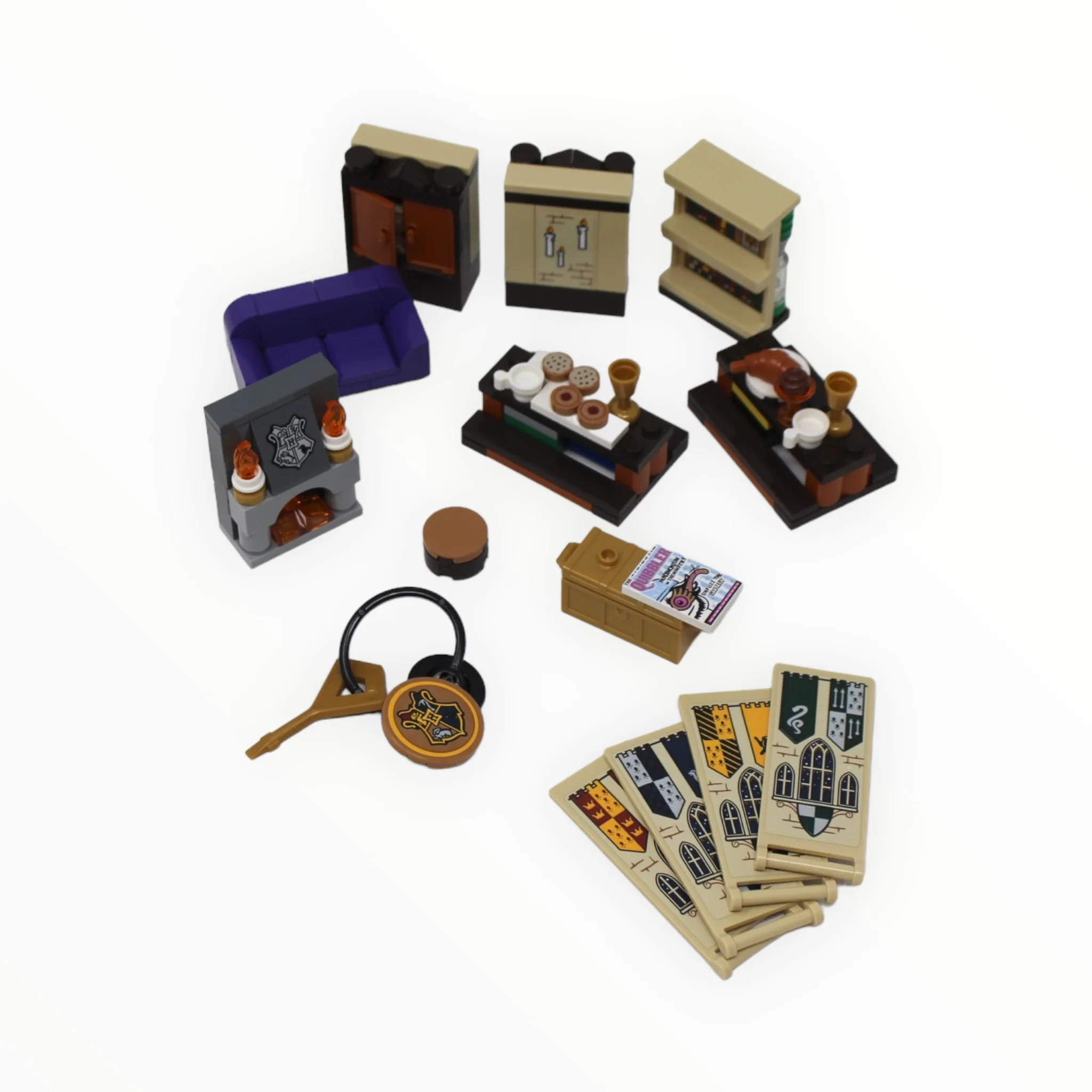 Used Set 76399 Harry Potter Hogwarts Magical Trunk - Image 4