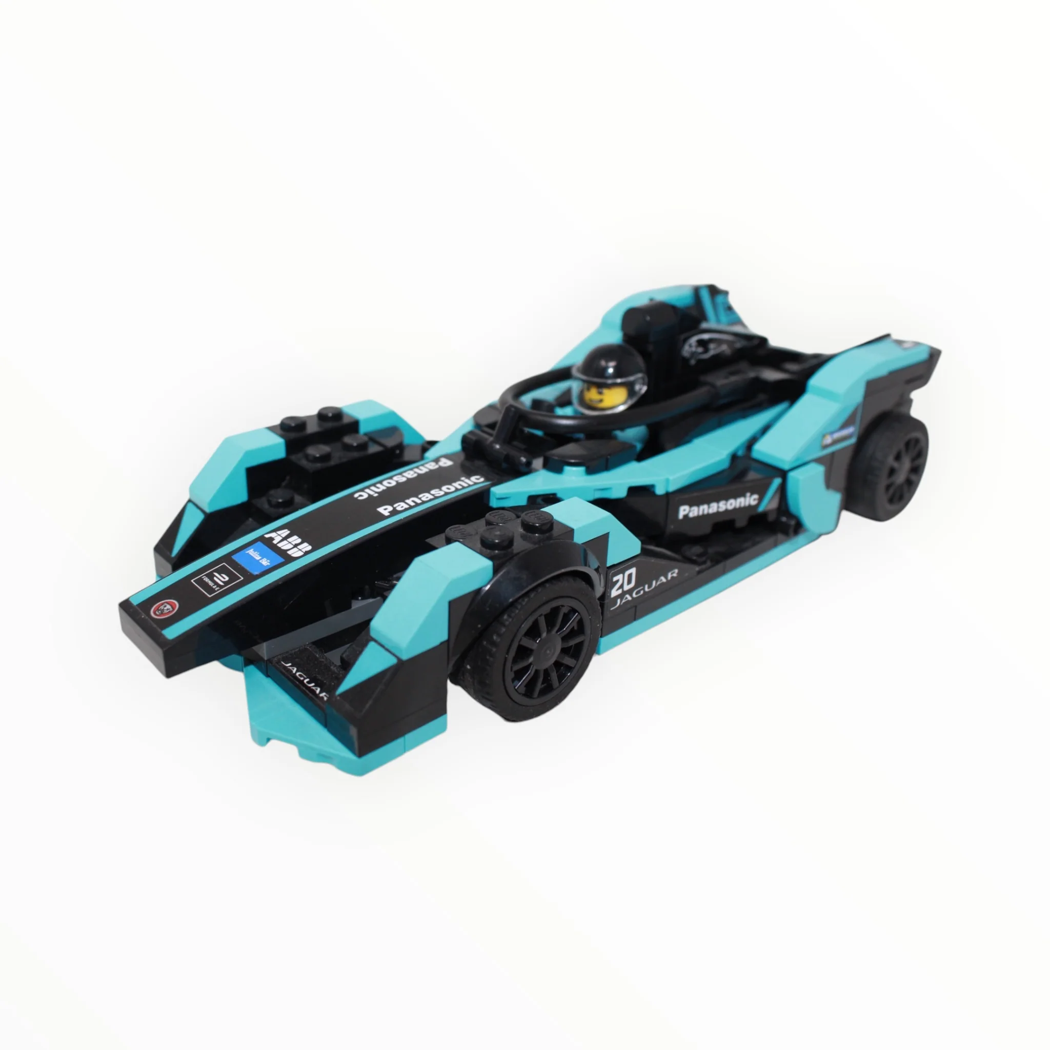 Used Set 76898 Speed Champions Formula E Panasonic Jaguar Racing GEN2 Car & Jaguar I-PACE eTROPHY - Image 2