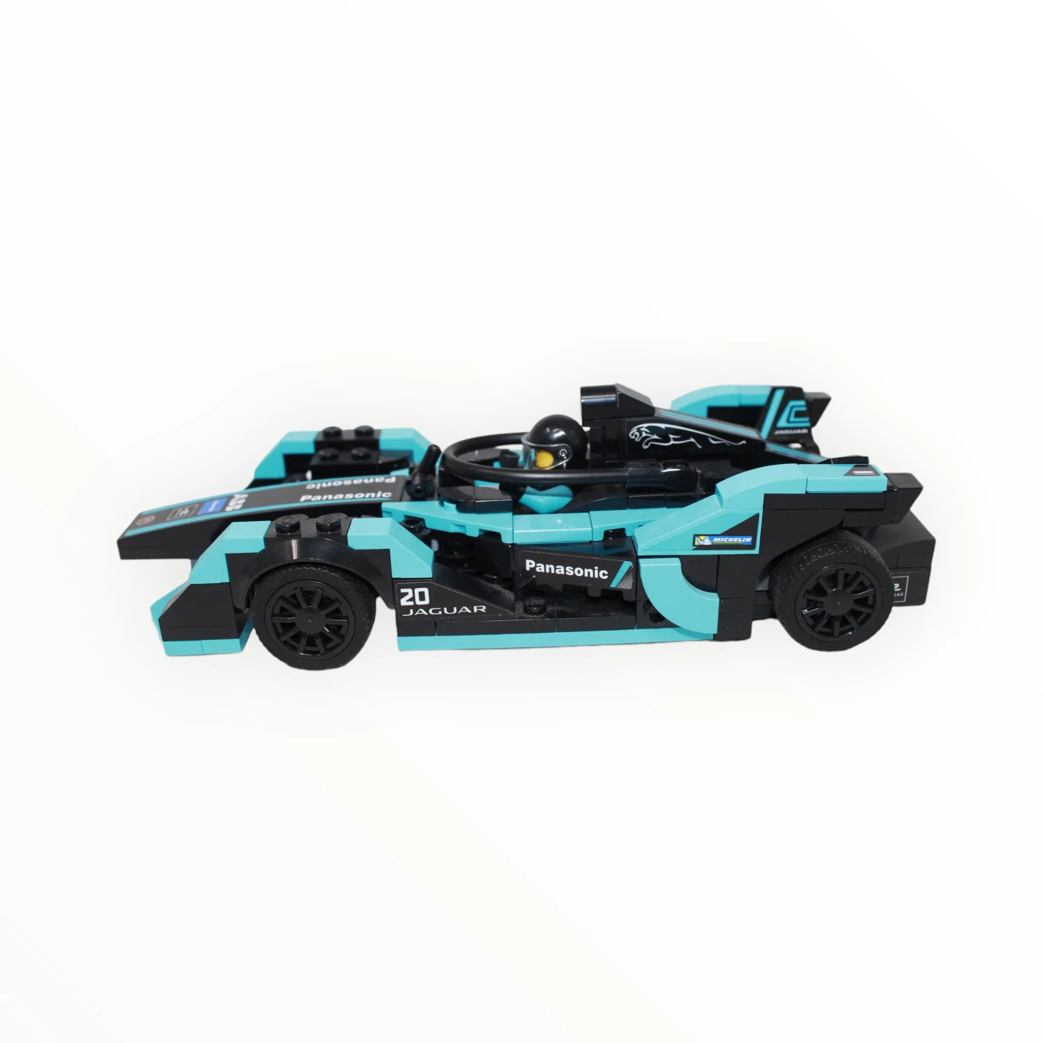 Used Set 76898 Speed Champions Formula E Panasonic Jaguar Racing GEN2 Car & Jaguar I-PACE eTROPHY - Image 3